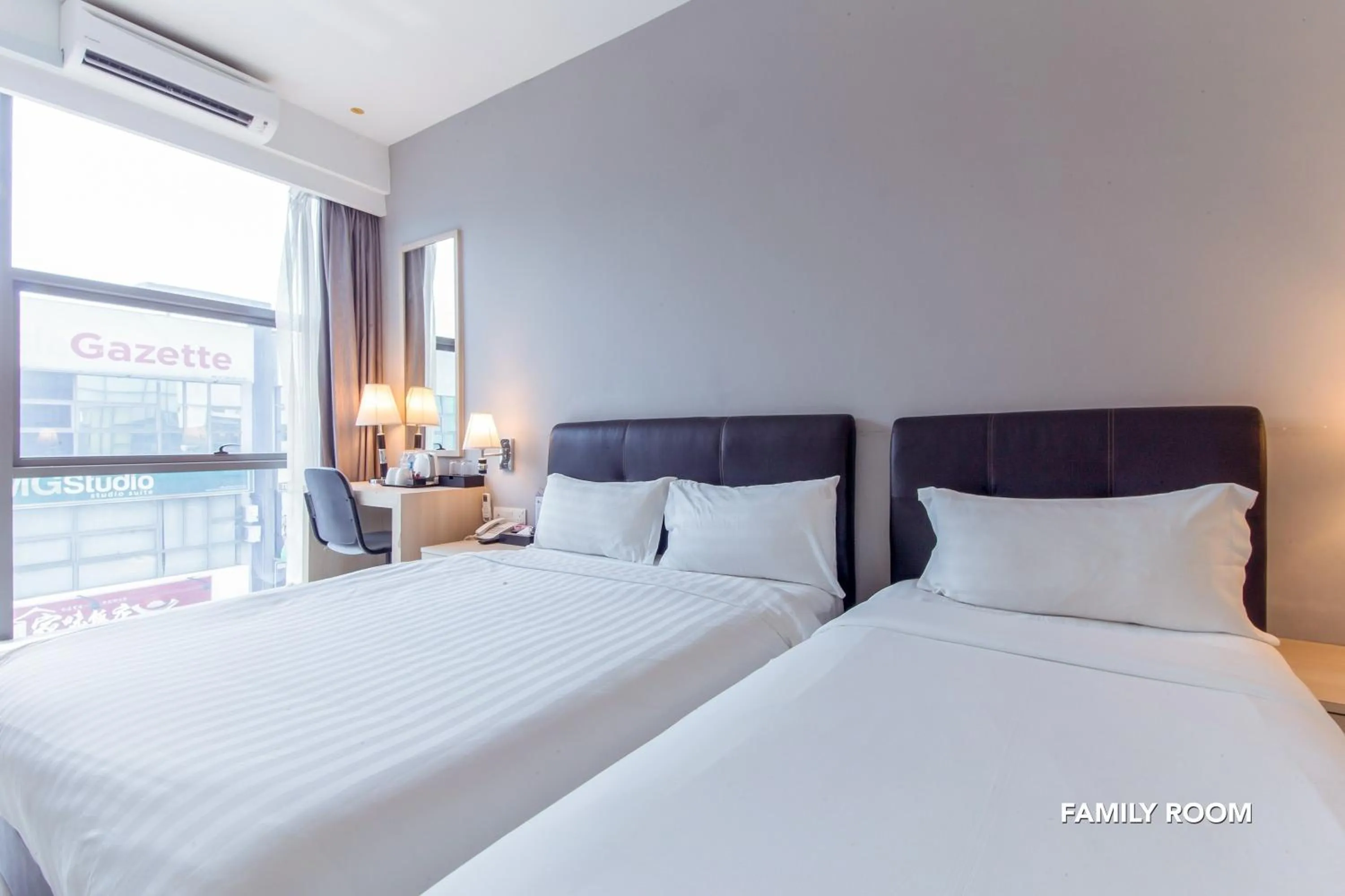 Bed in De Elements Business Hotel KL