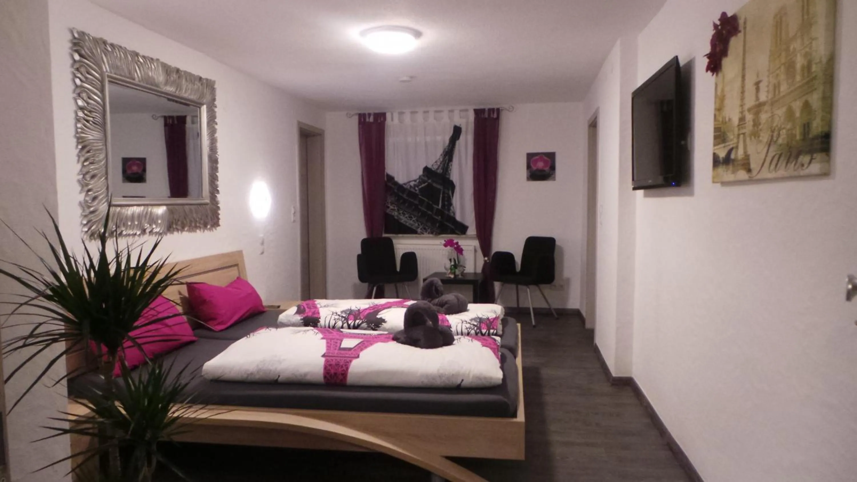 Double Room in Gästehaus Metropolitan