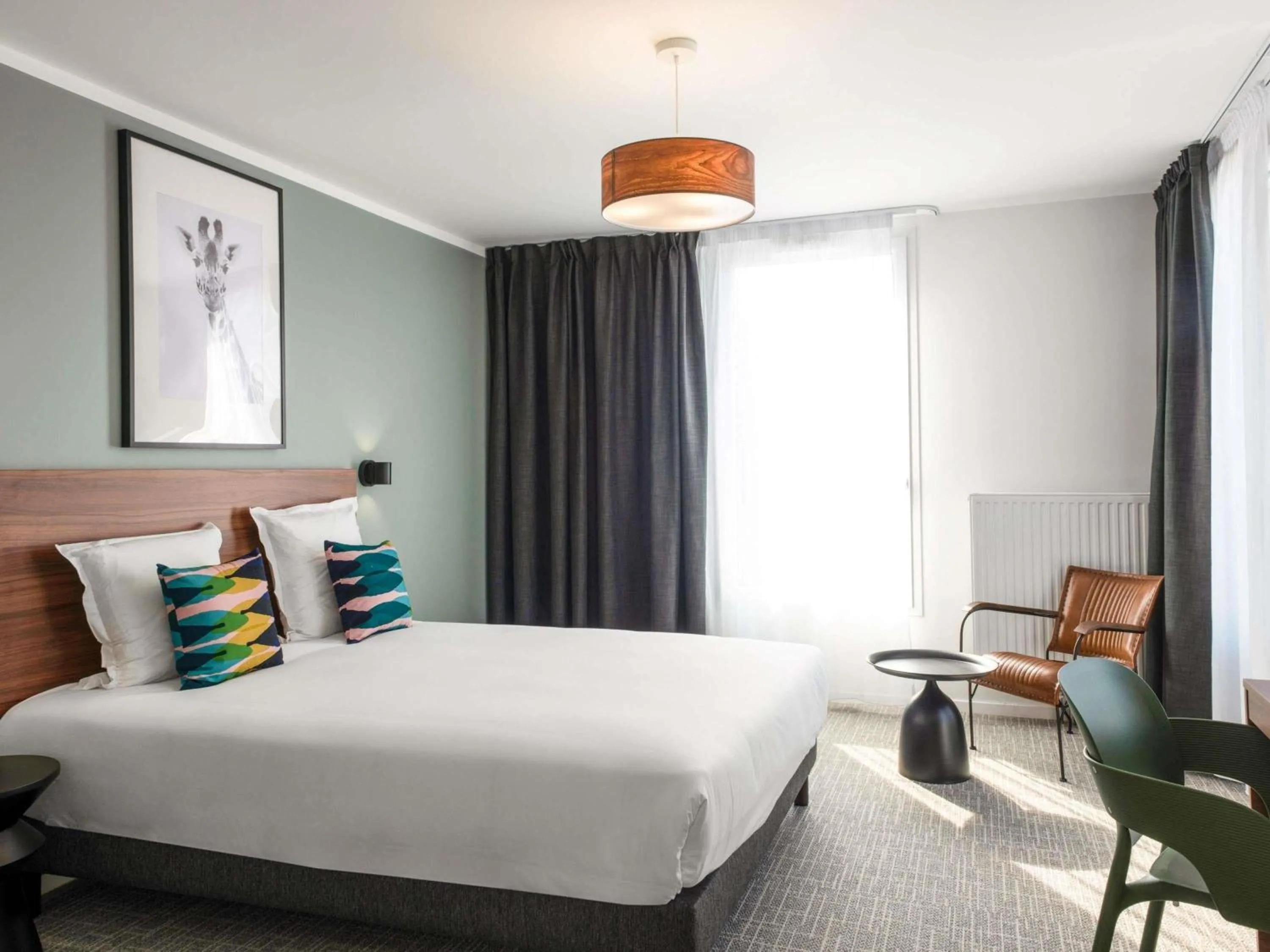 Bedroom, Bed in Aparthotel Adagio Access Lille Villeneuve-d'Ascq
