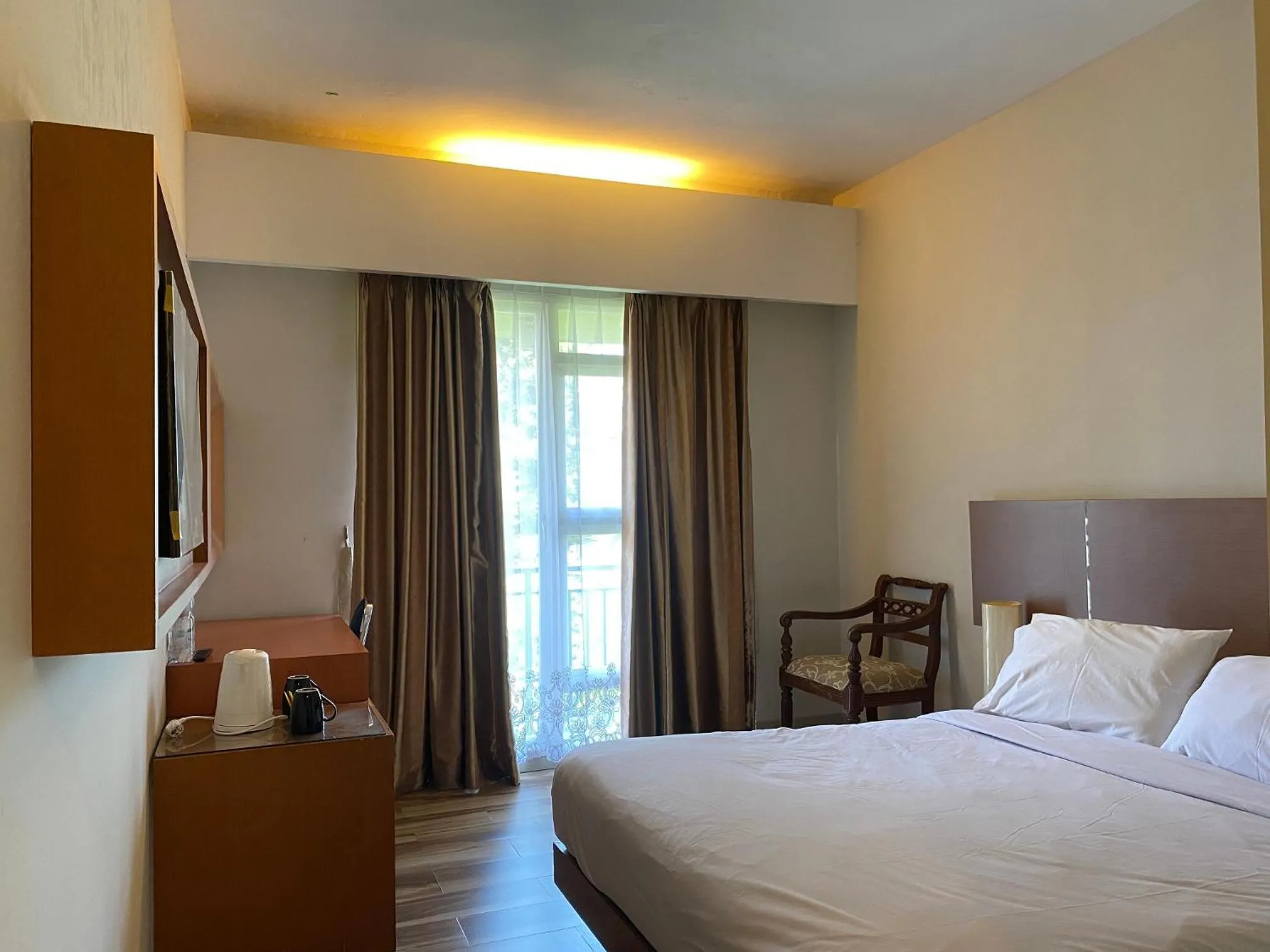Bed in Regato Suites