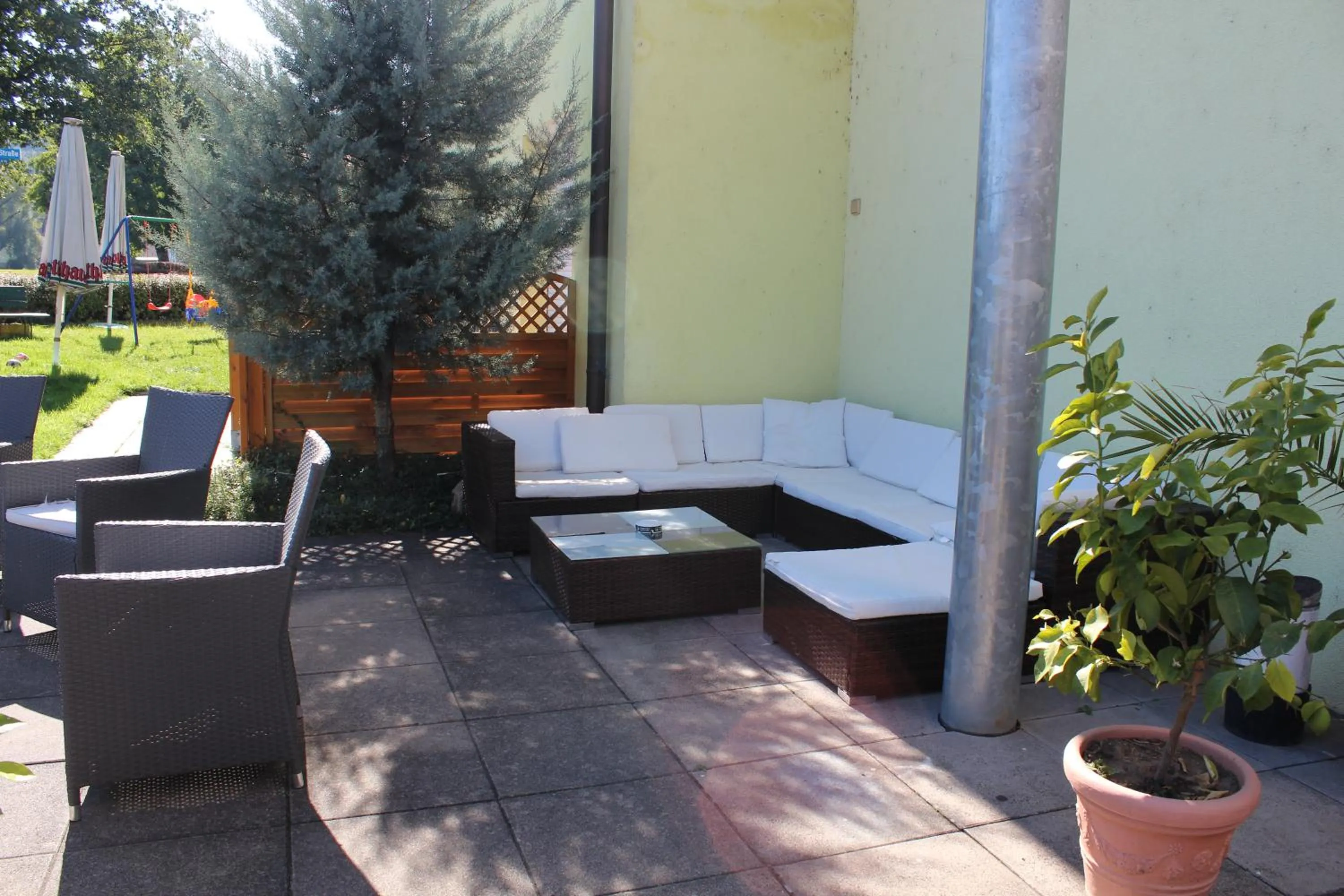 Facade/entrance in Hotel zum Goldenen Wagen