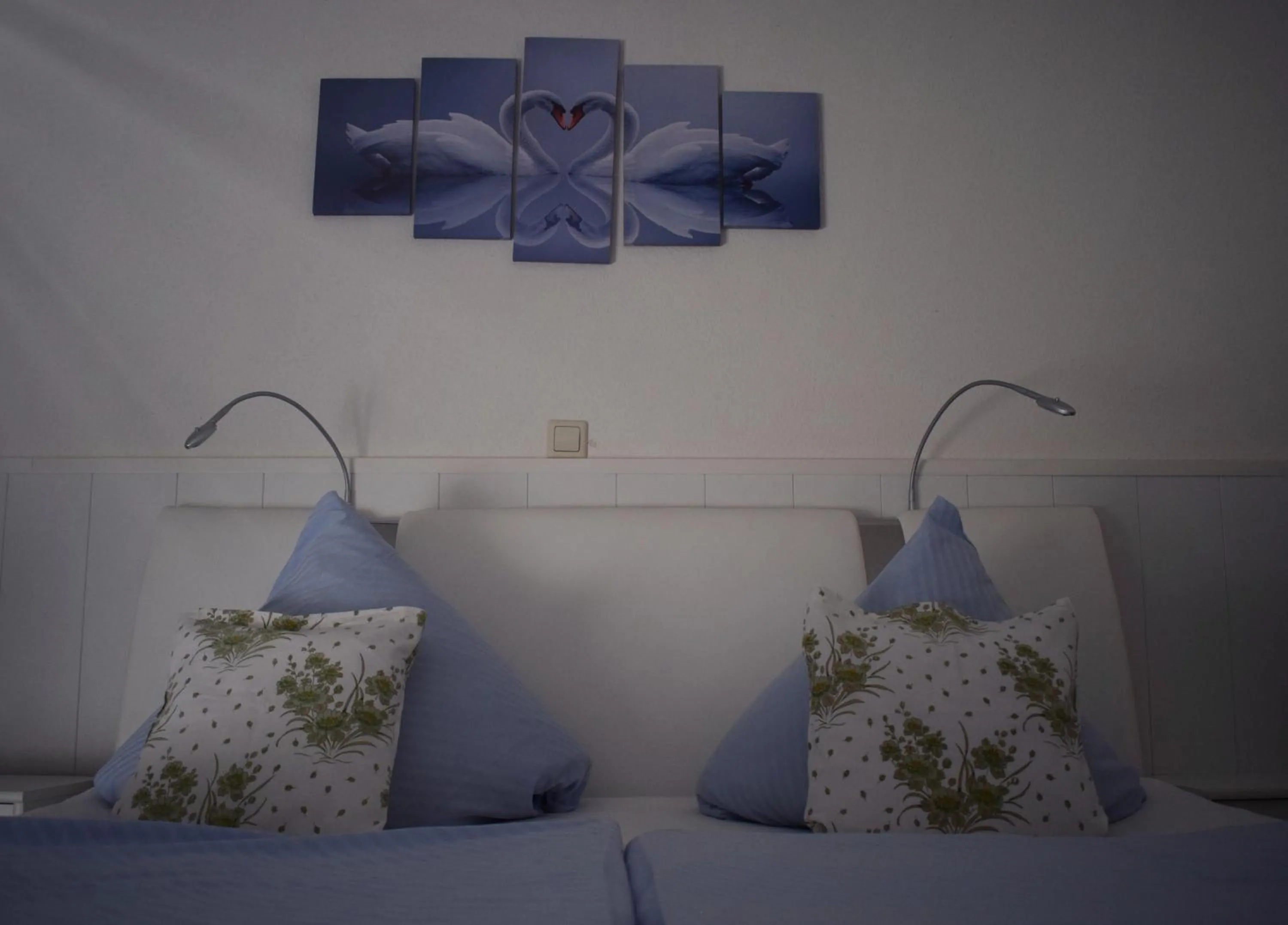 Bed in Hotel zum Goldenen Wagen