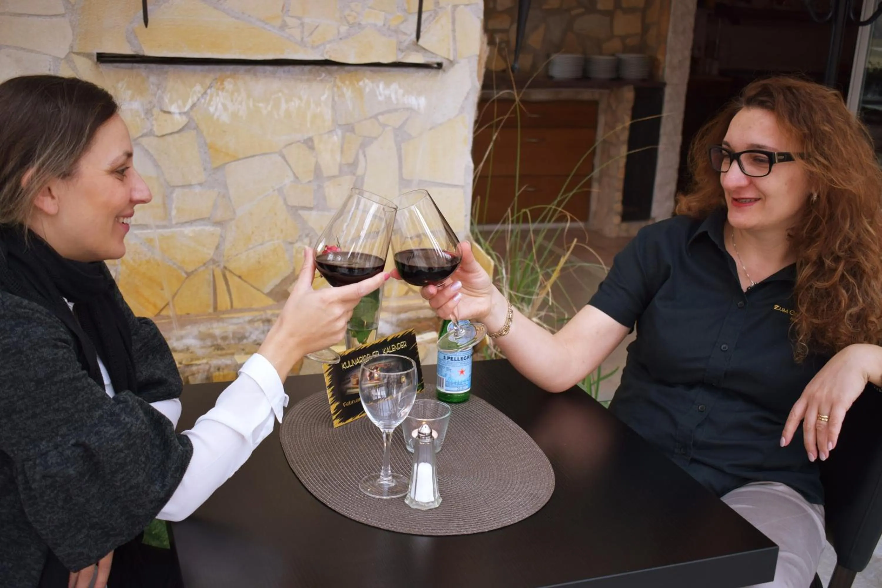 Alcoholic drinks in Hotel zum Goldenen Wagen