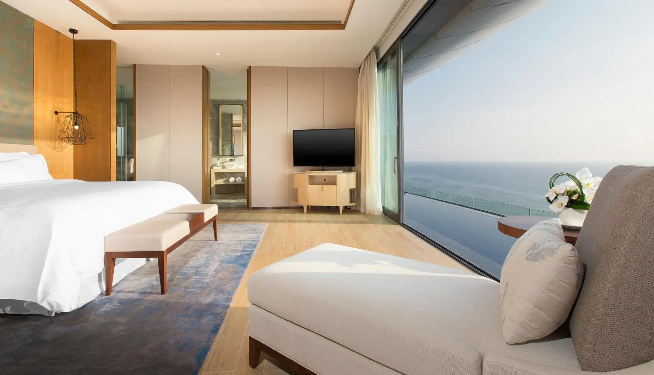 Grand Oceanfront Suits in The Westin Blue Bay Resort & Spa Grand Oceanfront Suits in The Westin Blue Bay Resort & Spa