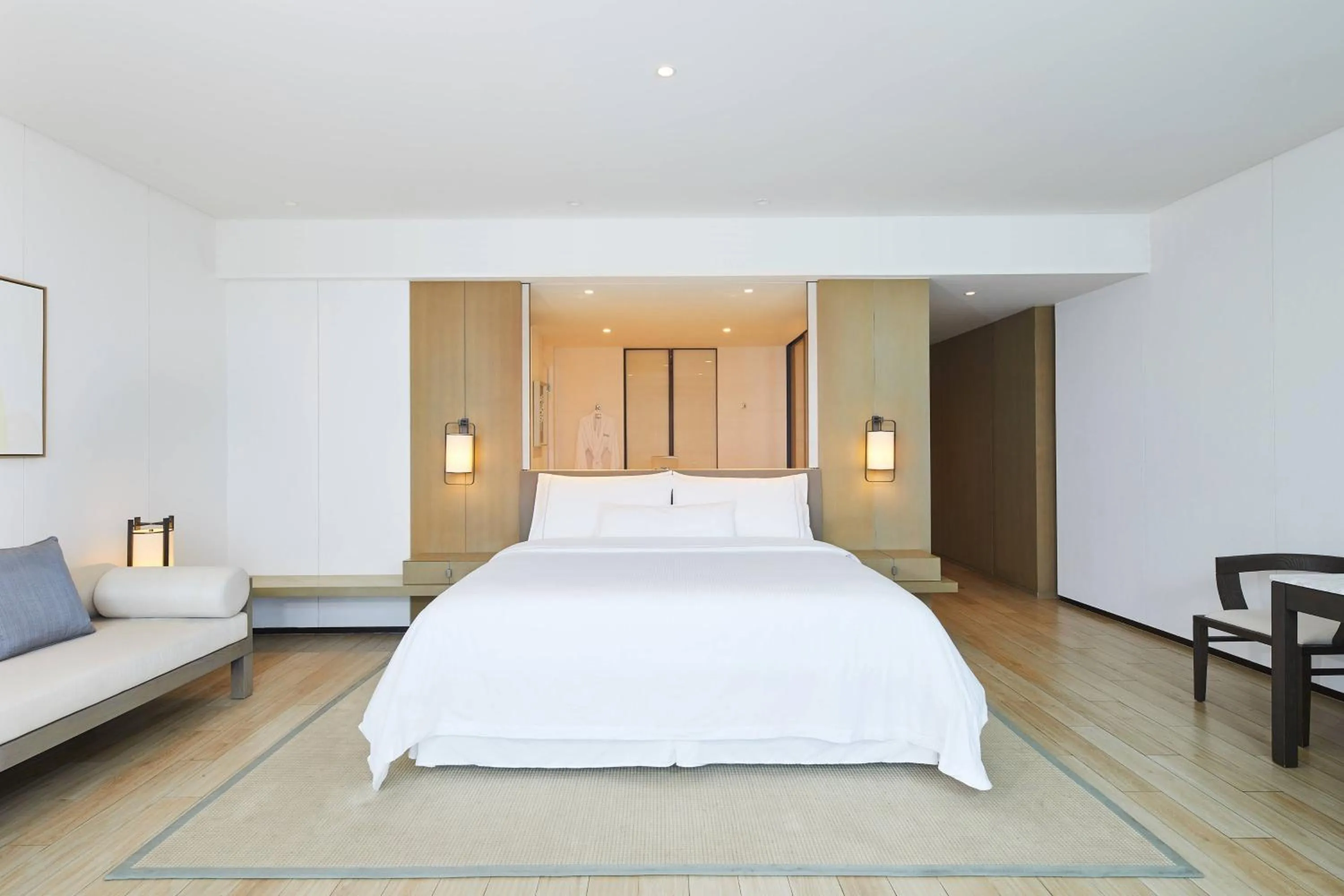 Photo of the whole room, Bed in The Westin Blue Bay Resort & Spa