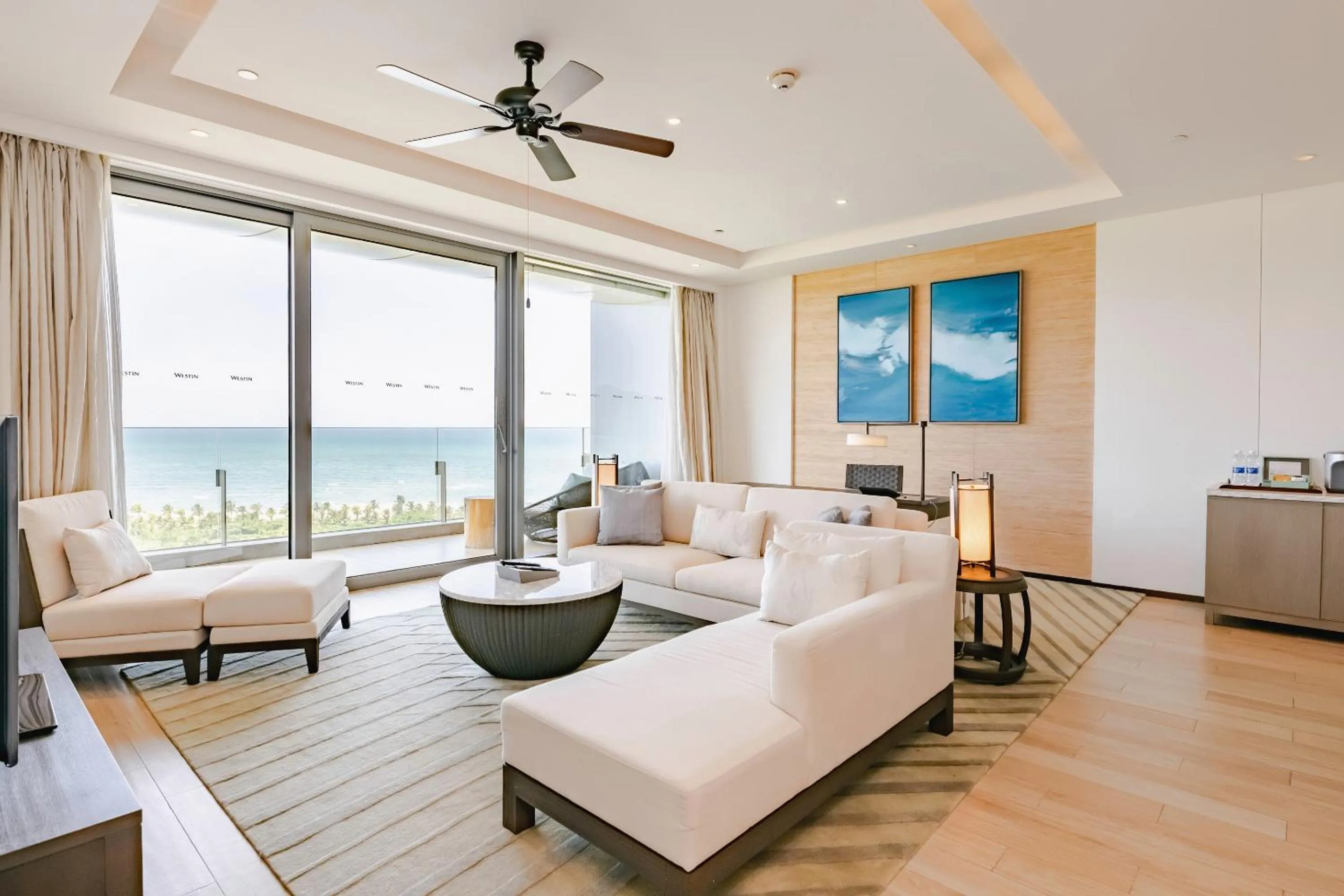 Seating area in The Westin Blue Bay Resort & Spa