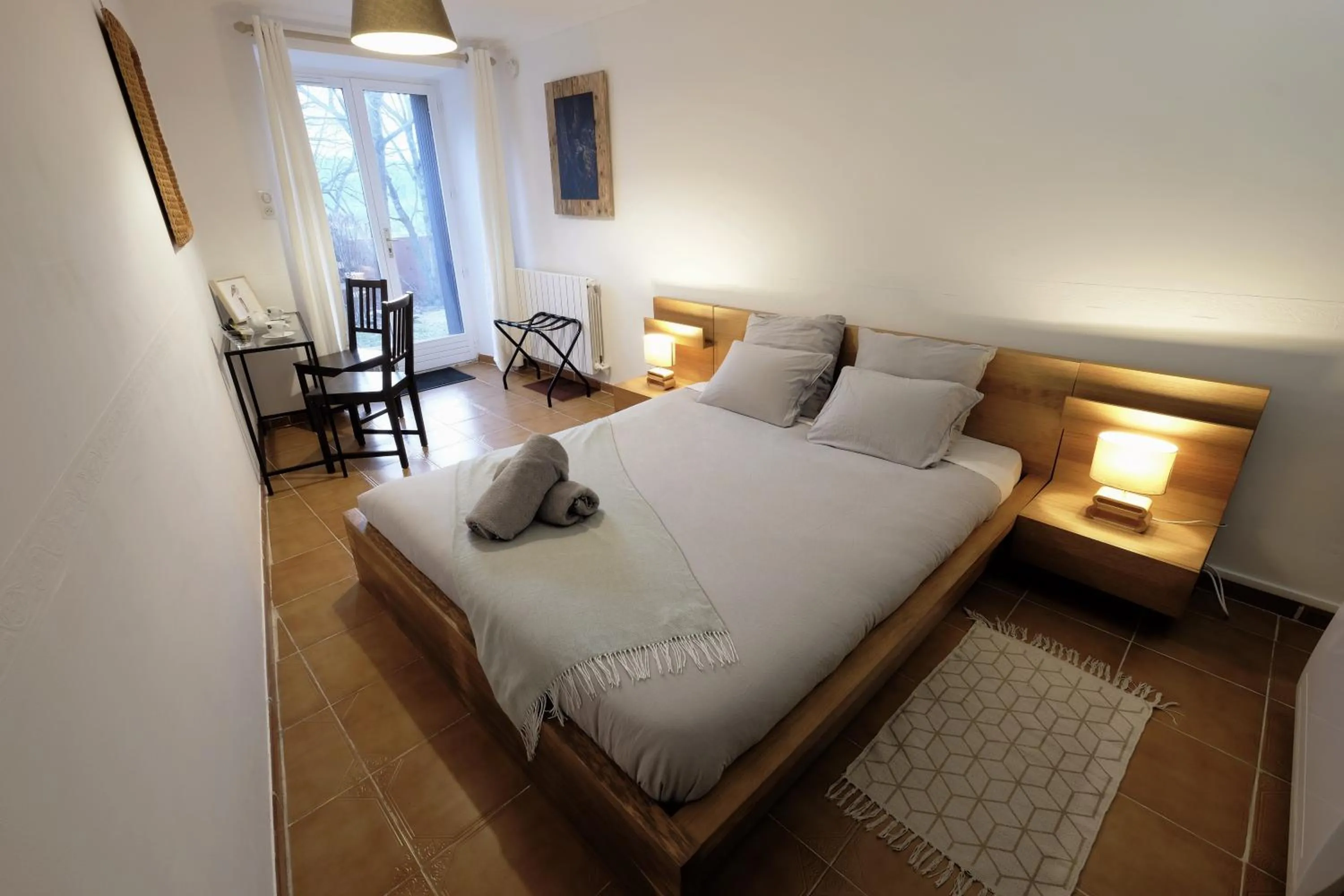 Photo of the whole room, Bed in la Ferme de Vazerat