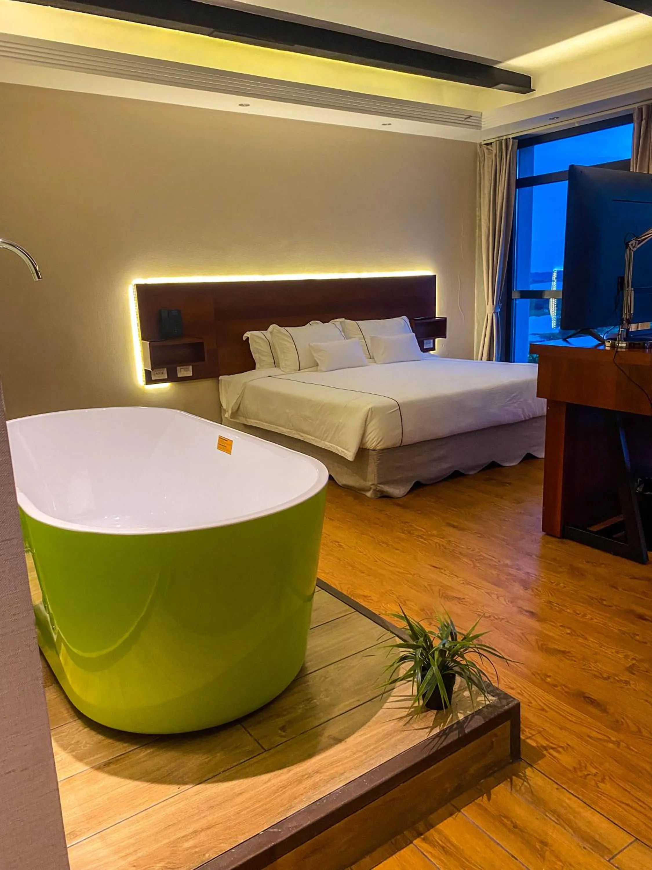 Bedroom, Bed in Hotel de Turistas Iquitos