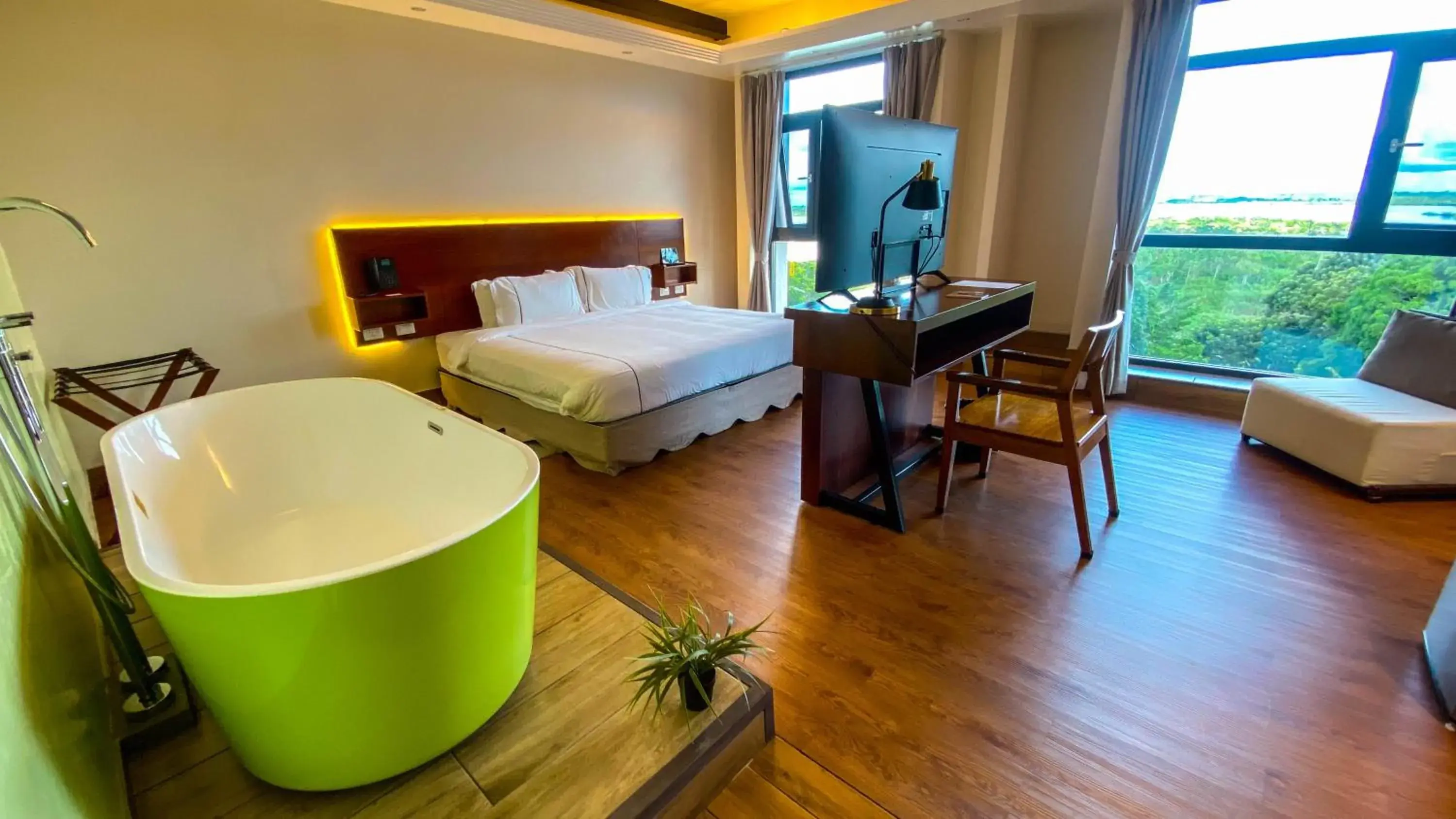 Superior Suite - single occupancy in Hotel de Turistas Iquitos Superior Suite - single occupancy in Hotel de Turistas Iquitos