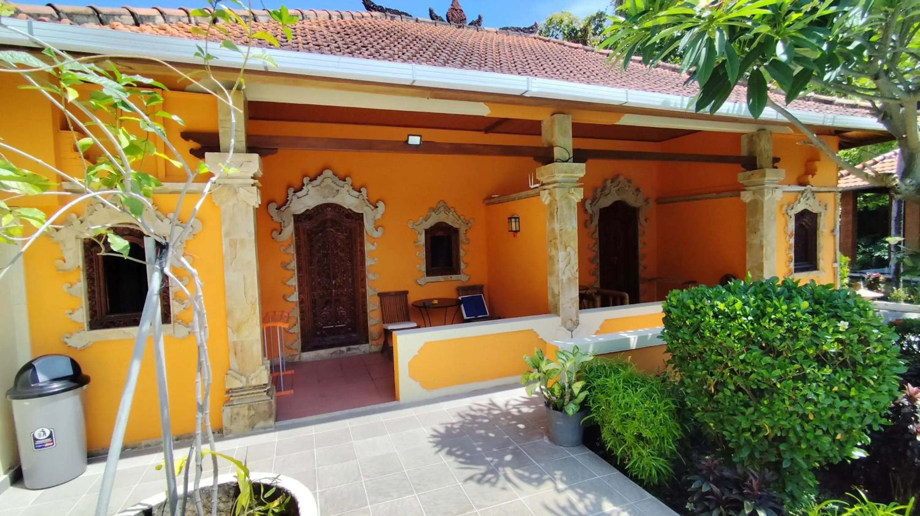 Garden view in Keyani Bungalows Lovina Garden view in Keyani Bungalows Lovina