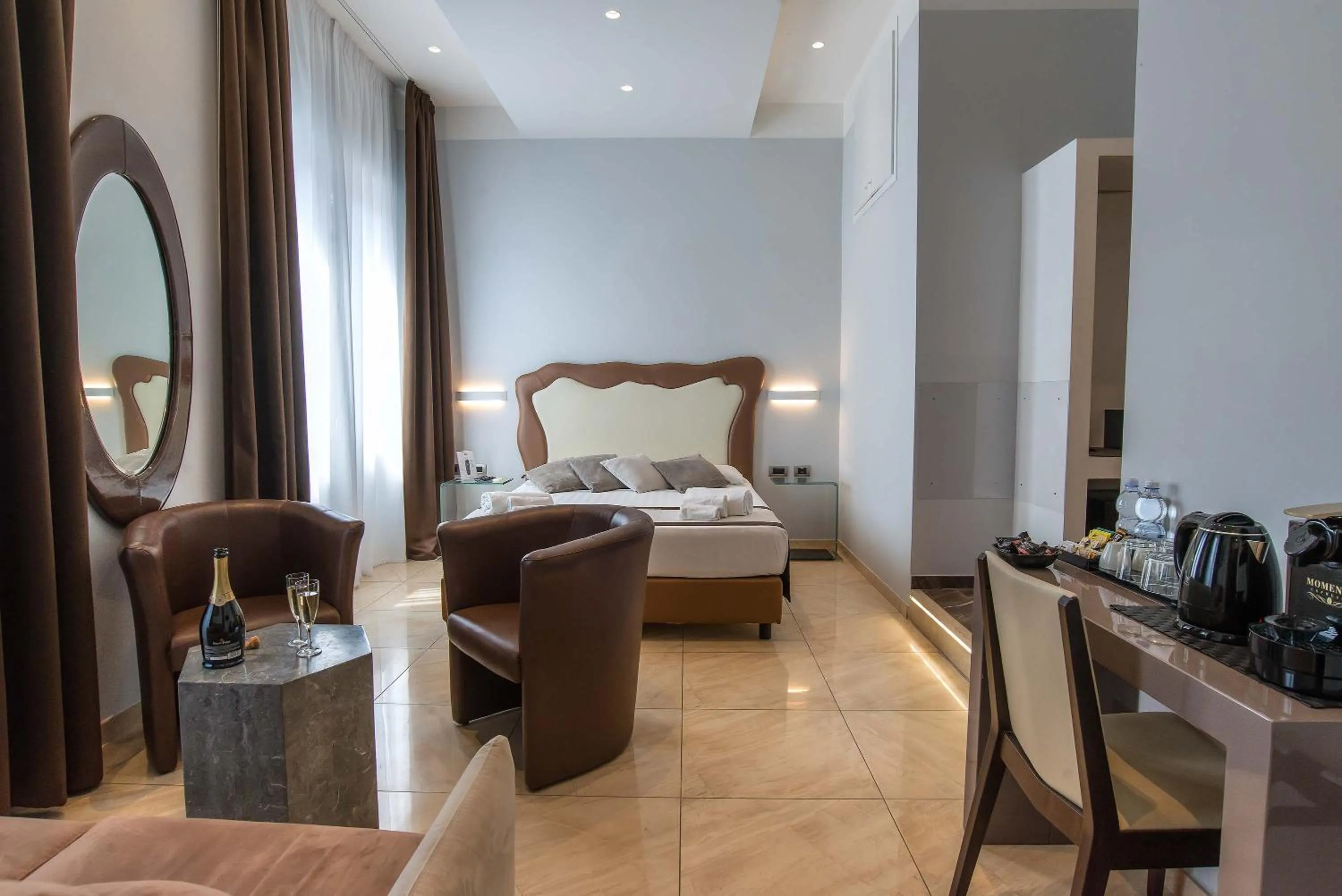 Bedroom, Bed in Pantheon Caesar Relais