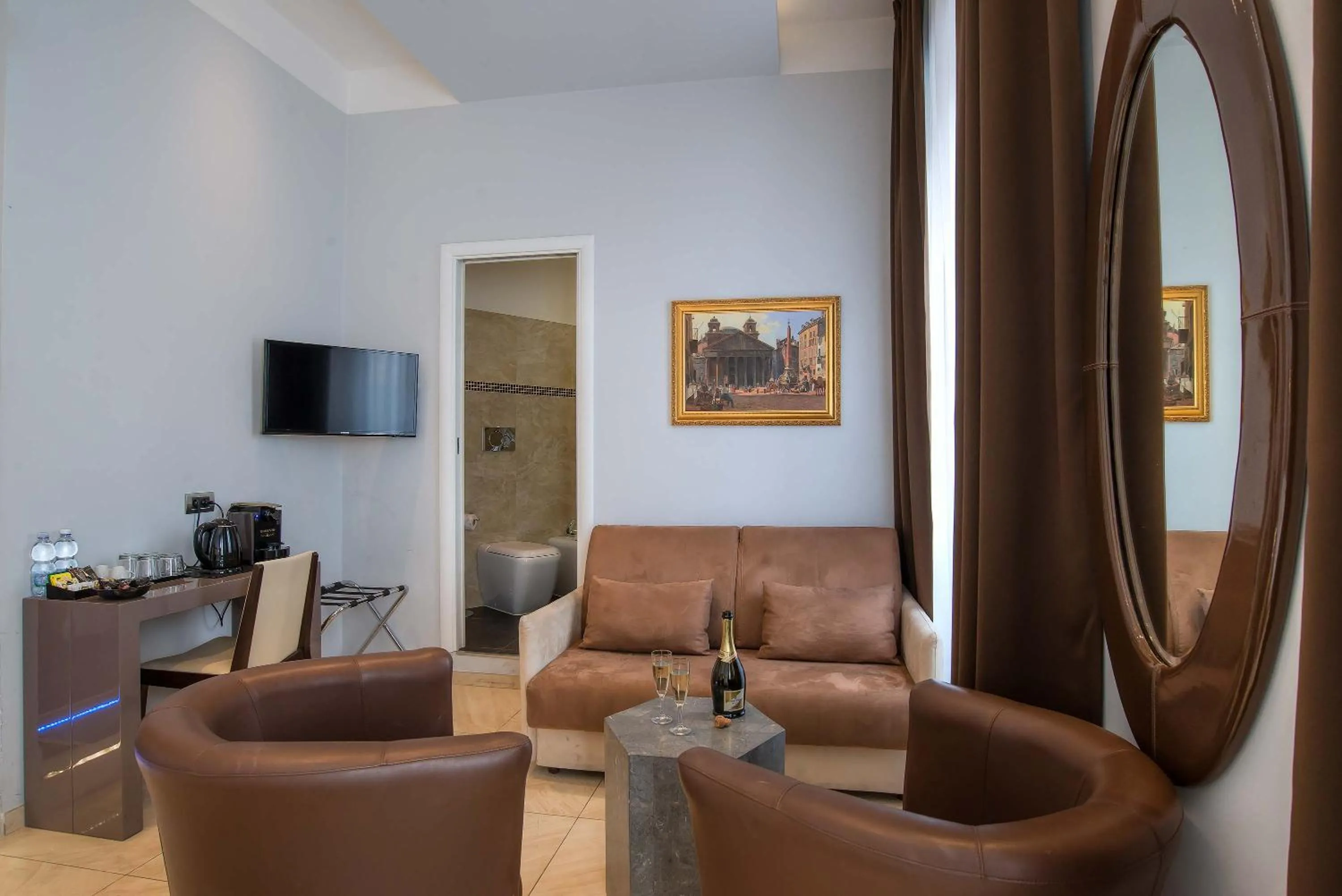 Living room in Pantheon Caesar Relais