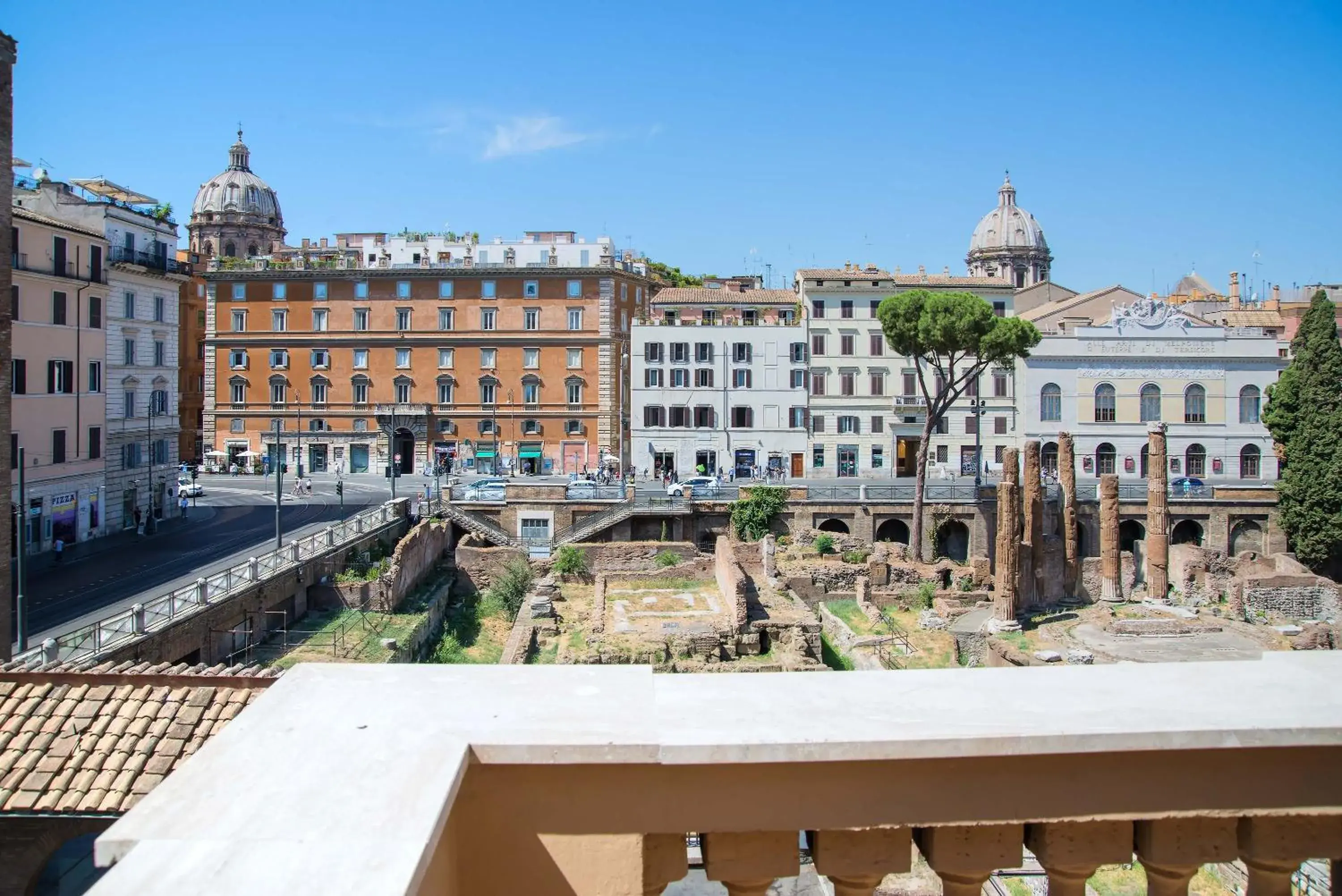 City view in Pantheon Caesar Relais City view in Pantheon Caesar Relais