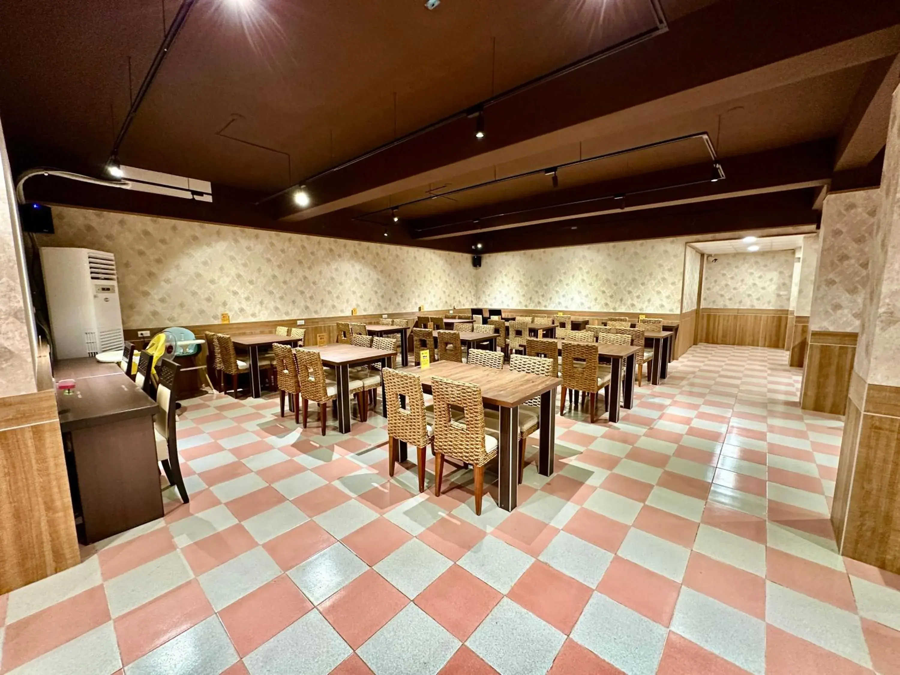 Restaurant/places to eat in Penghu An-I Hotel Restaurant/places to eat in Penghu An-I Hotel