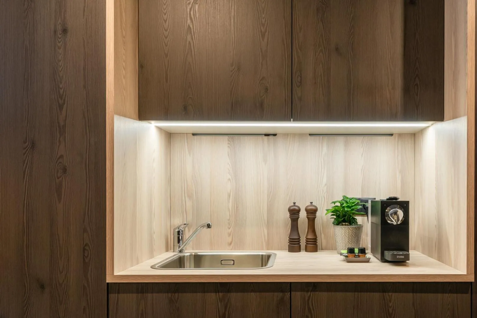 Kitchen or kitchenette in Hotel Novapart stay smart