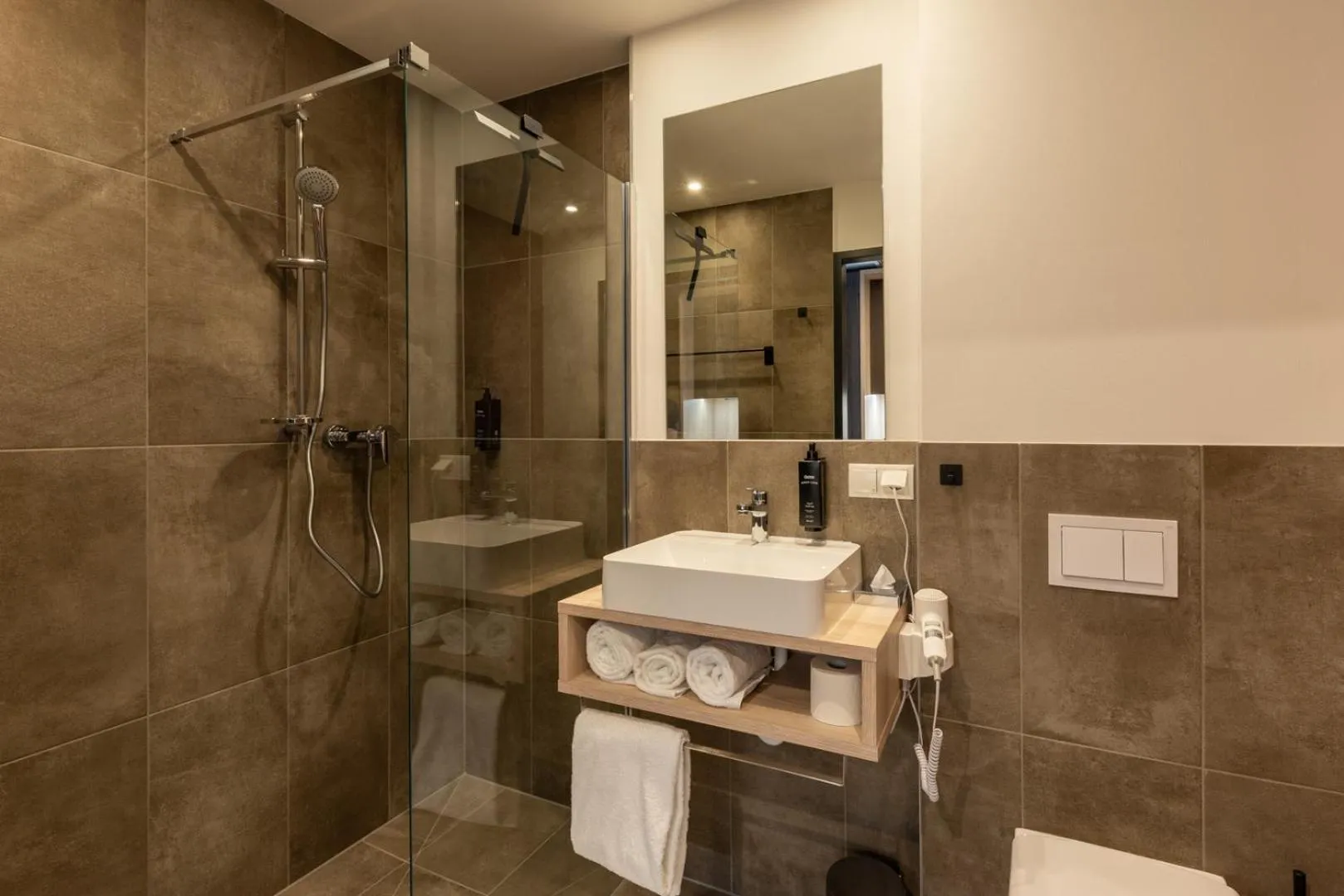 Shower in Hotel Novapart stay smart
