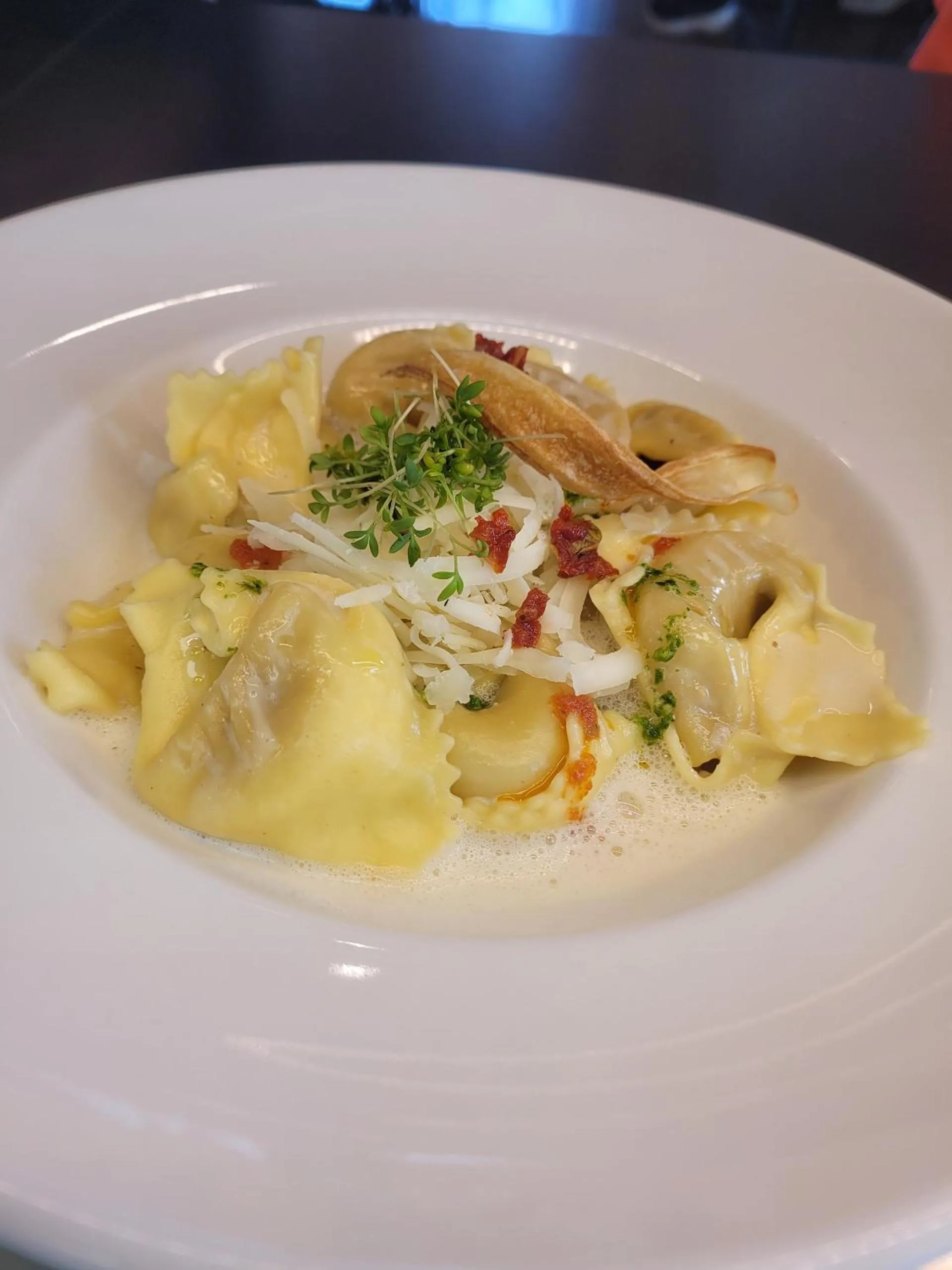 Restaurant/places to eat in Hotel Novapart stay smart