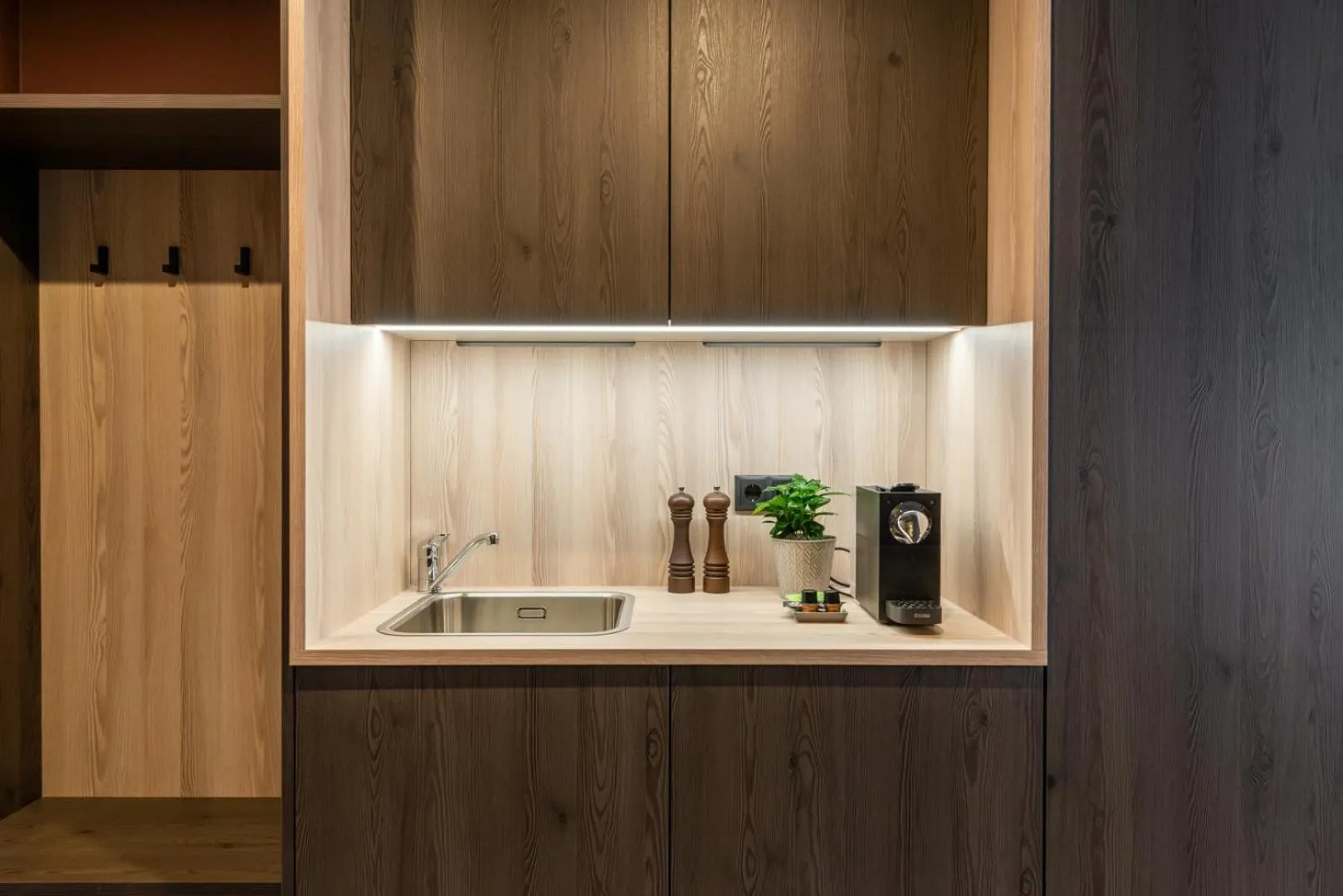 Coffee/tea facilities in Hotel Novapart stay smart