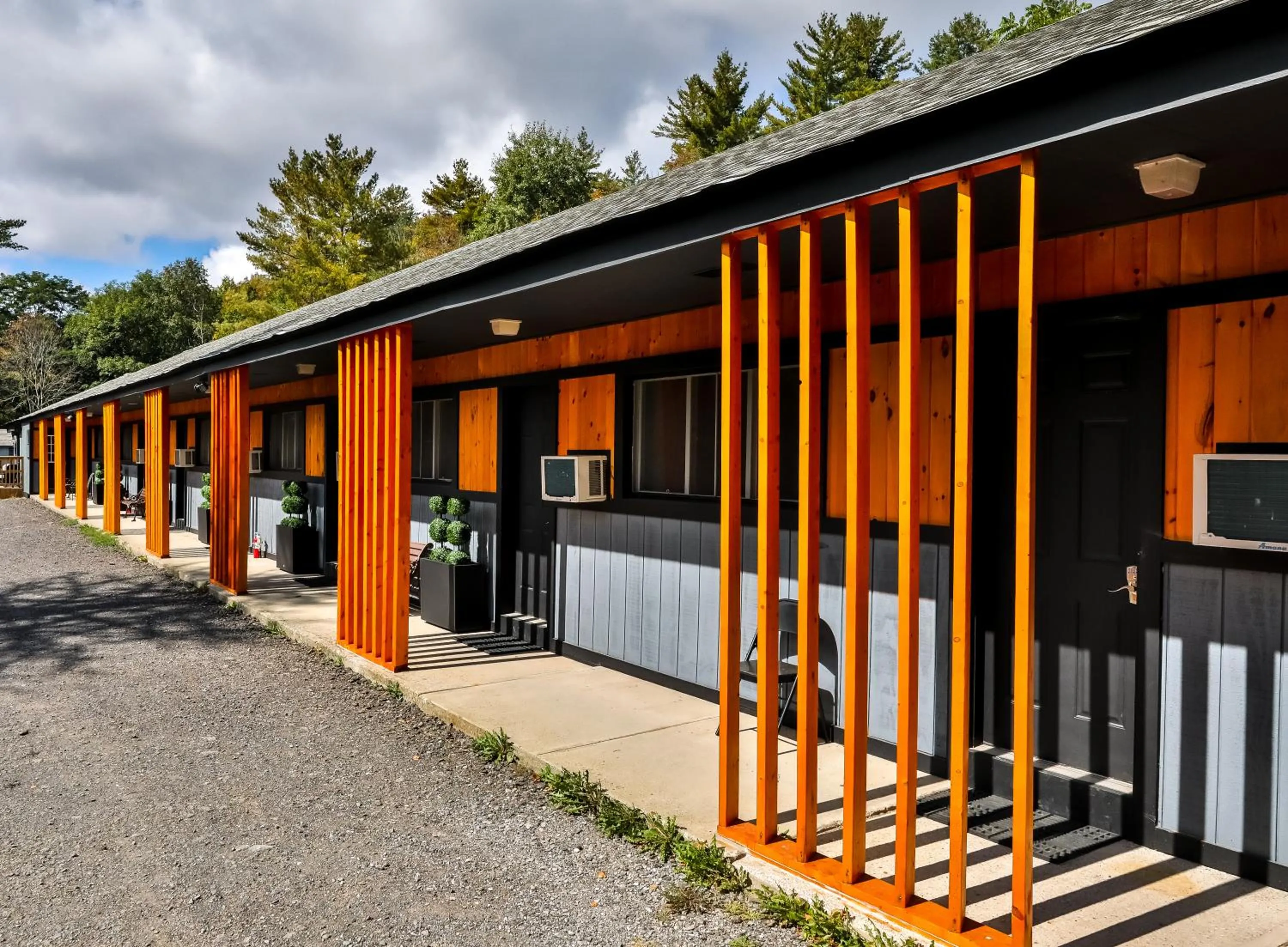 Matterhorns Hunter Lodge
