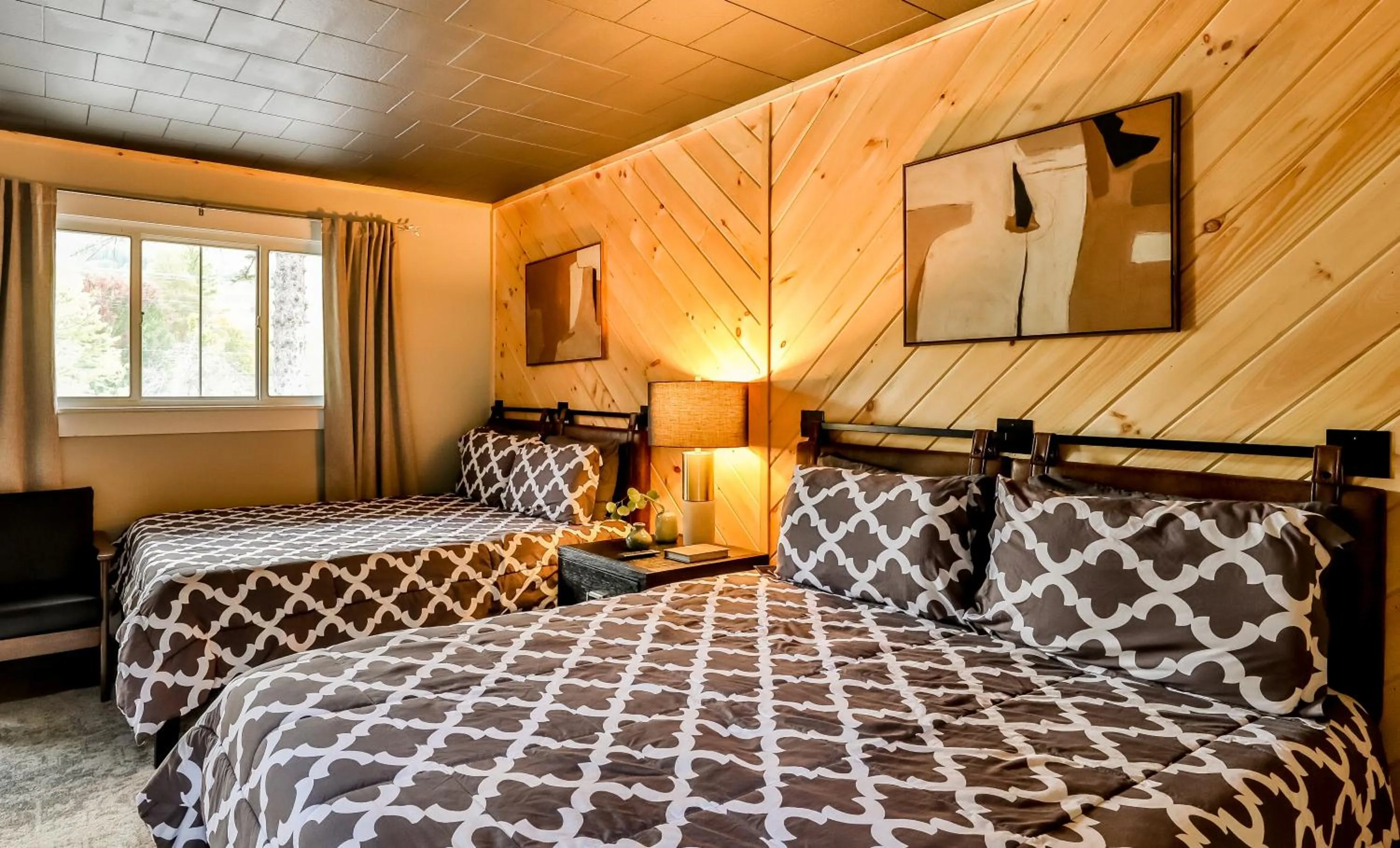 Bed in Matterhorns Hunter Lodge