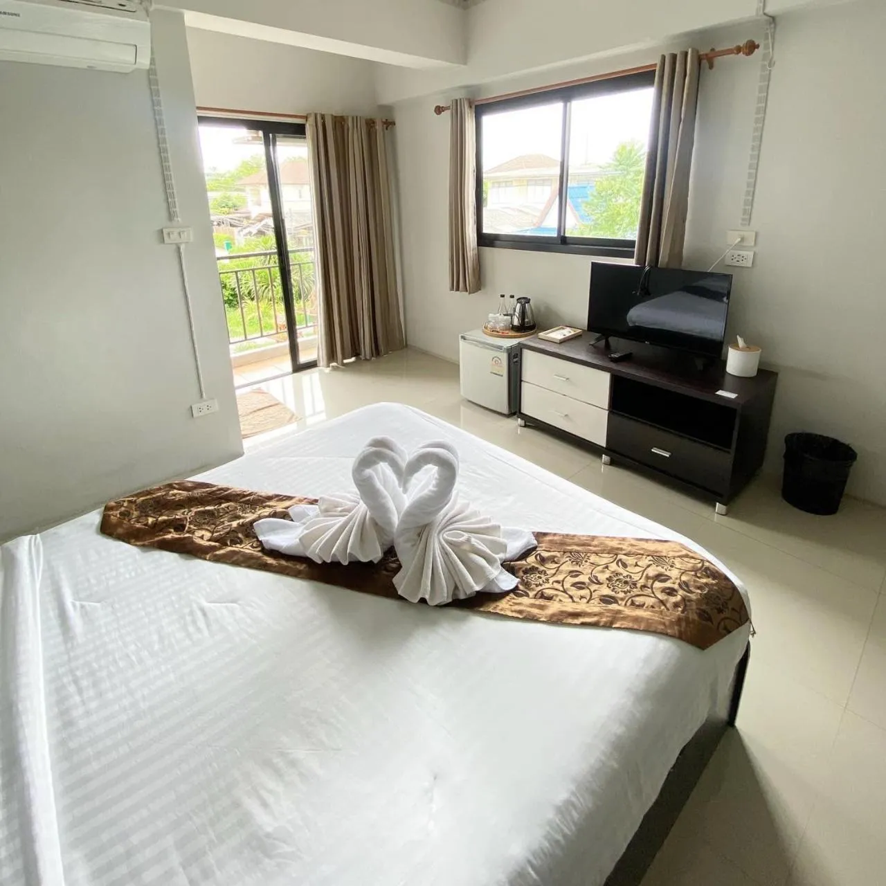 TV and multimedia, Bed in Balance room