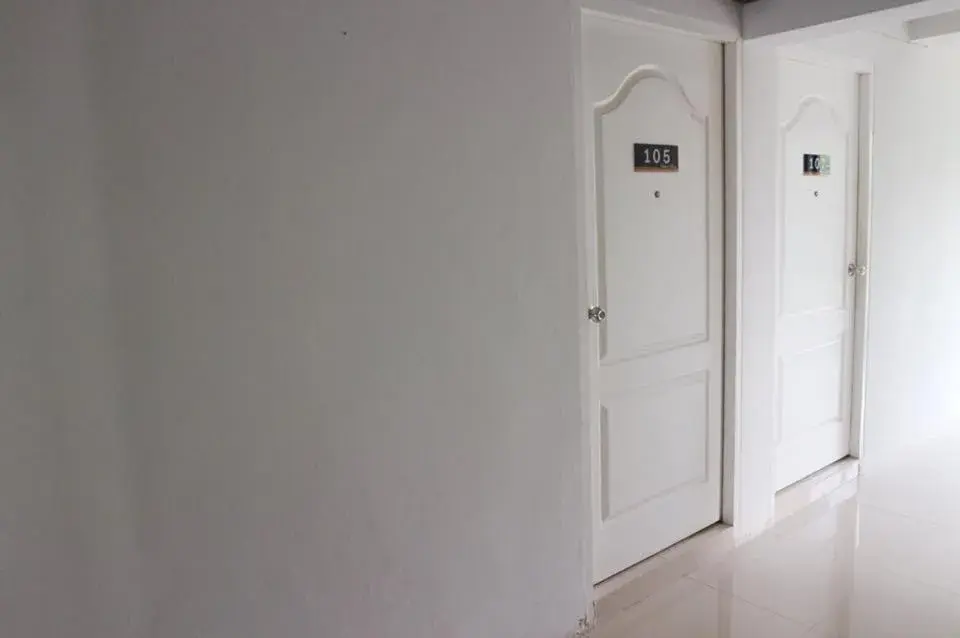 Facade/entrance in Balance room Facade/entrance in Balance room