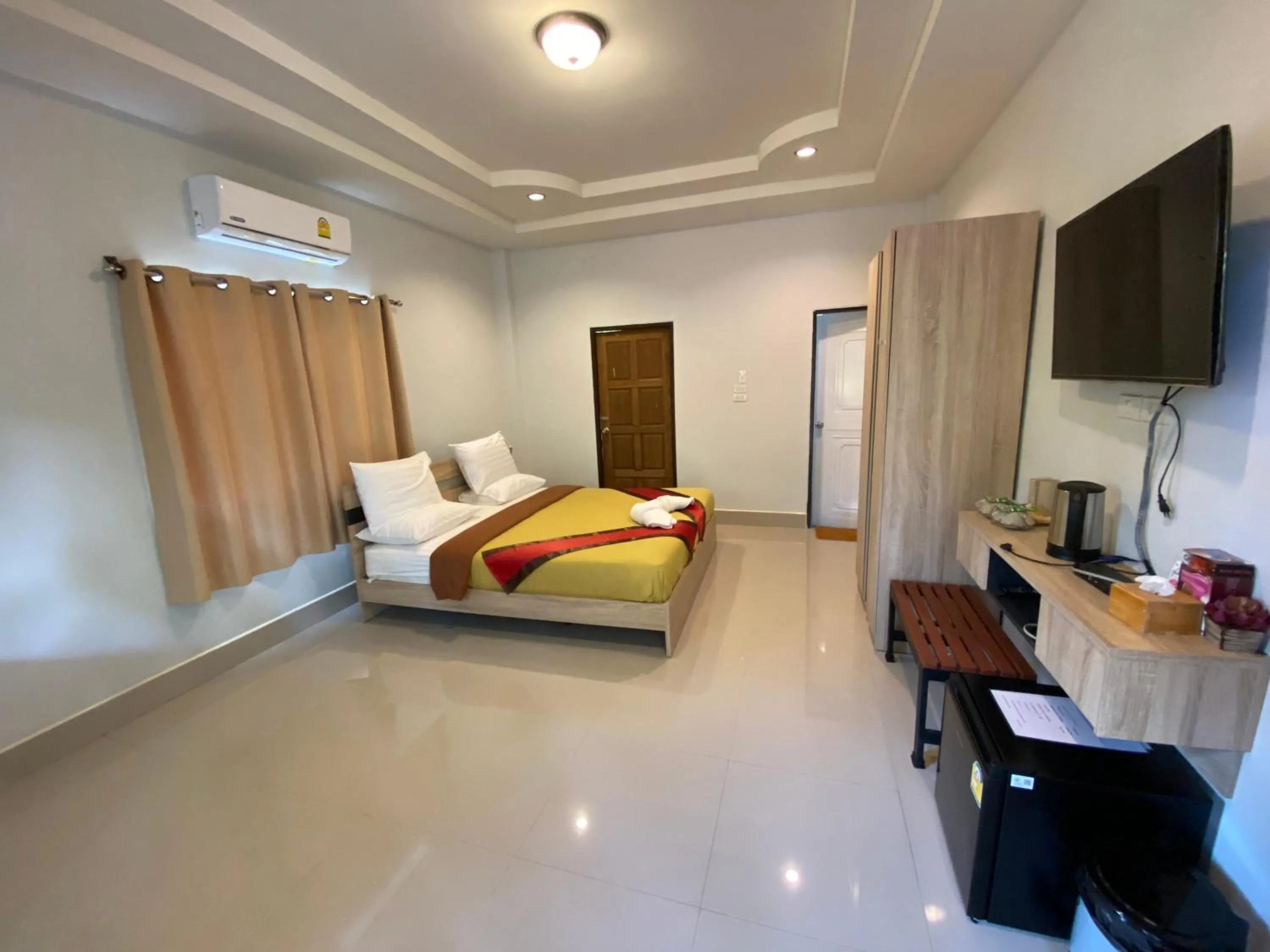 Bed in Brown Andaman Krabi