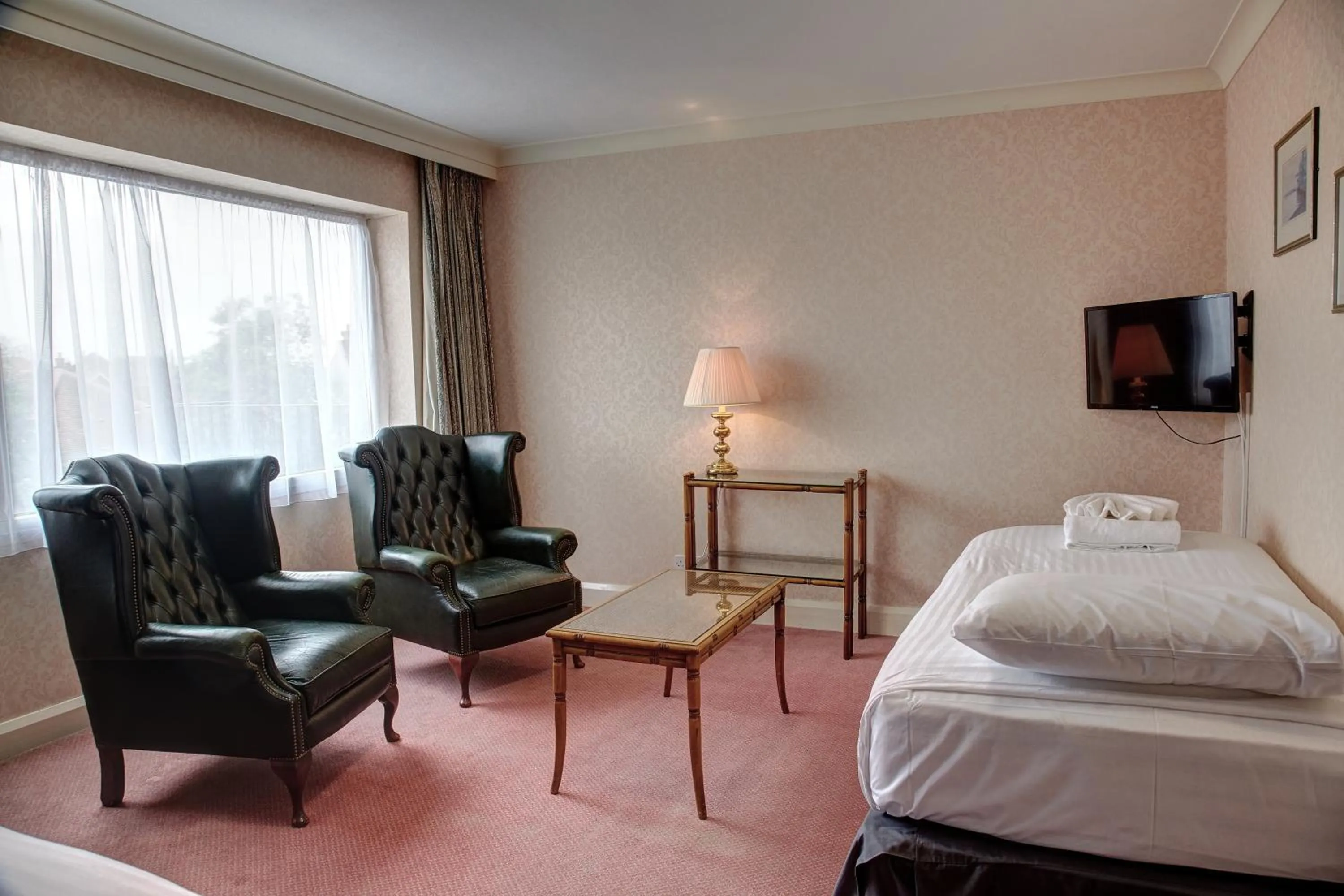 Bed in The Orwell Hotel