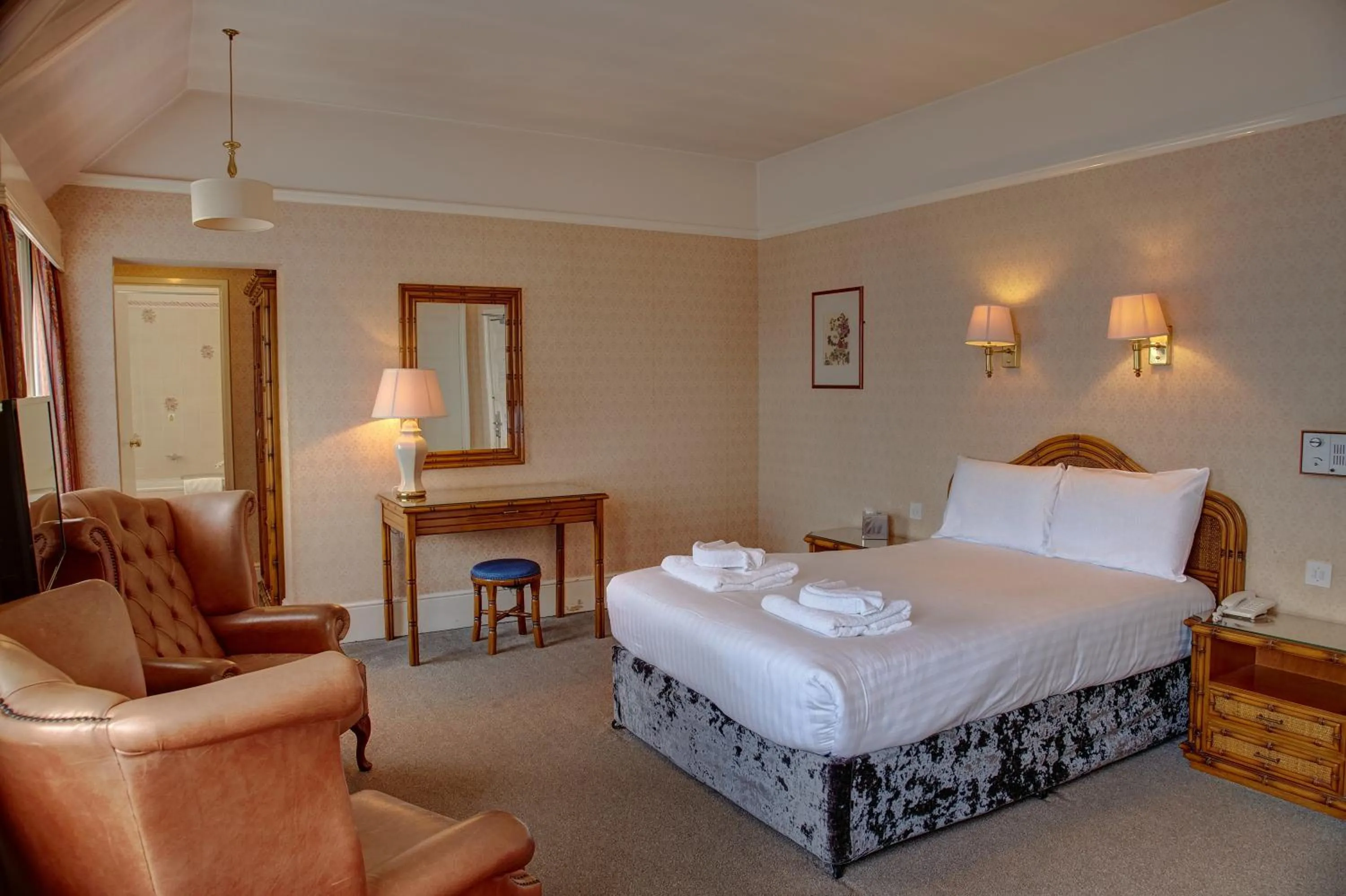 Bed in The Orwell Hotel