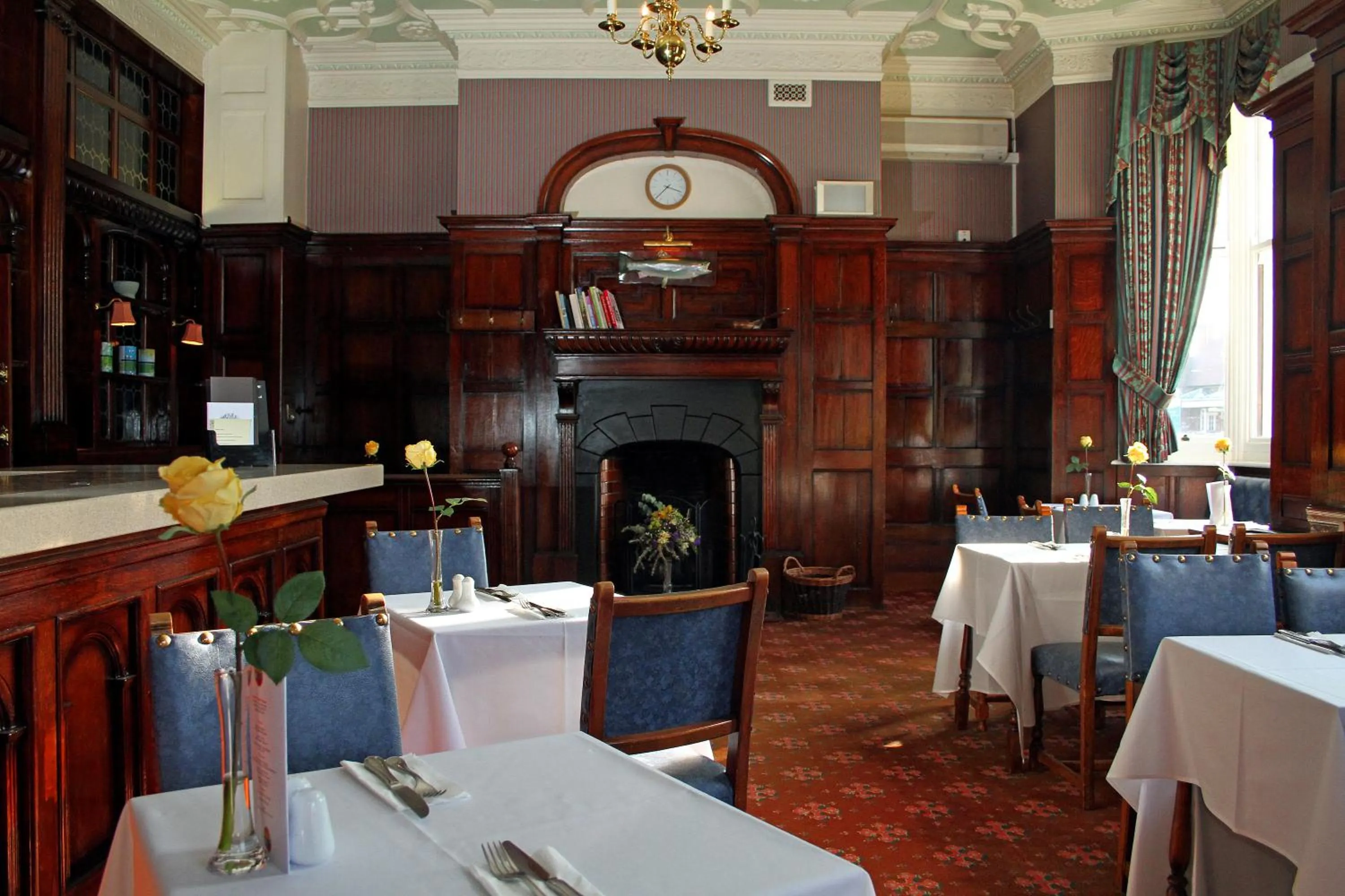 Restaurant/places to eat in The Orwell Hotel