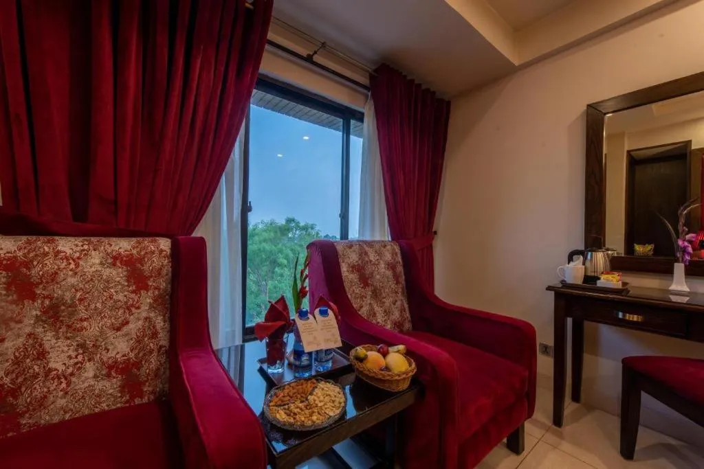 Seating area in Envoy Continental Hotel, Blue Area, Islamabad