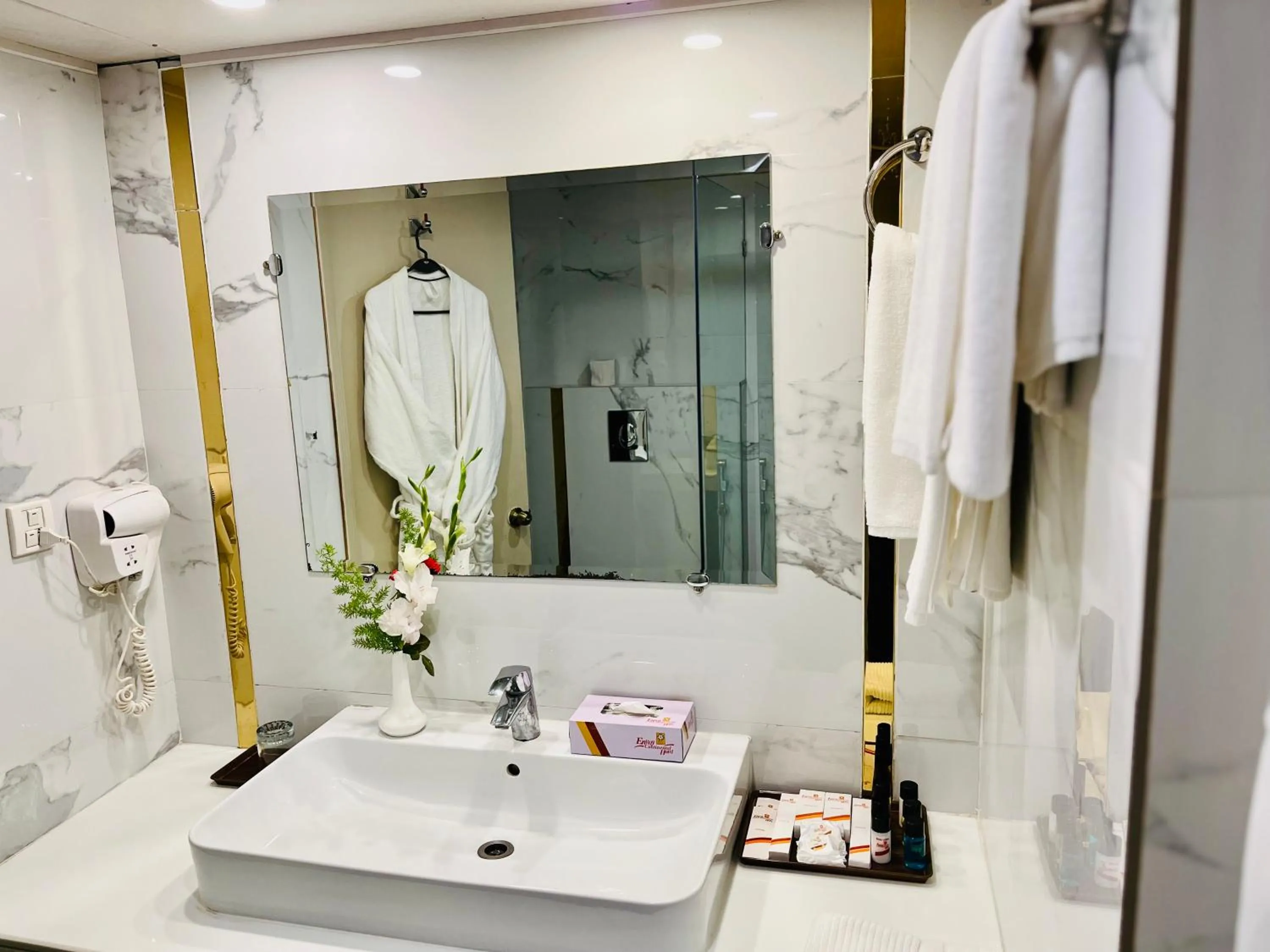 Bathroom in Envoy Continental Hotel, Blue Area, Islamabad