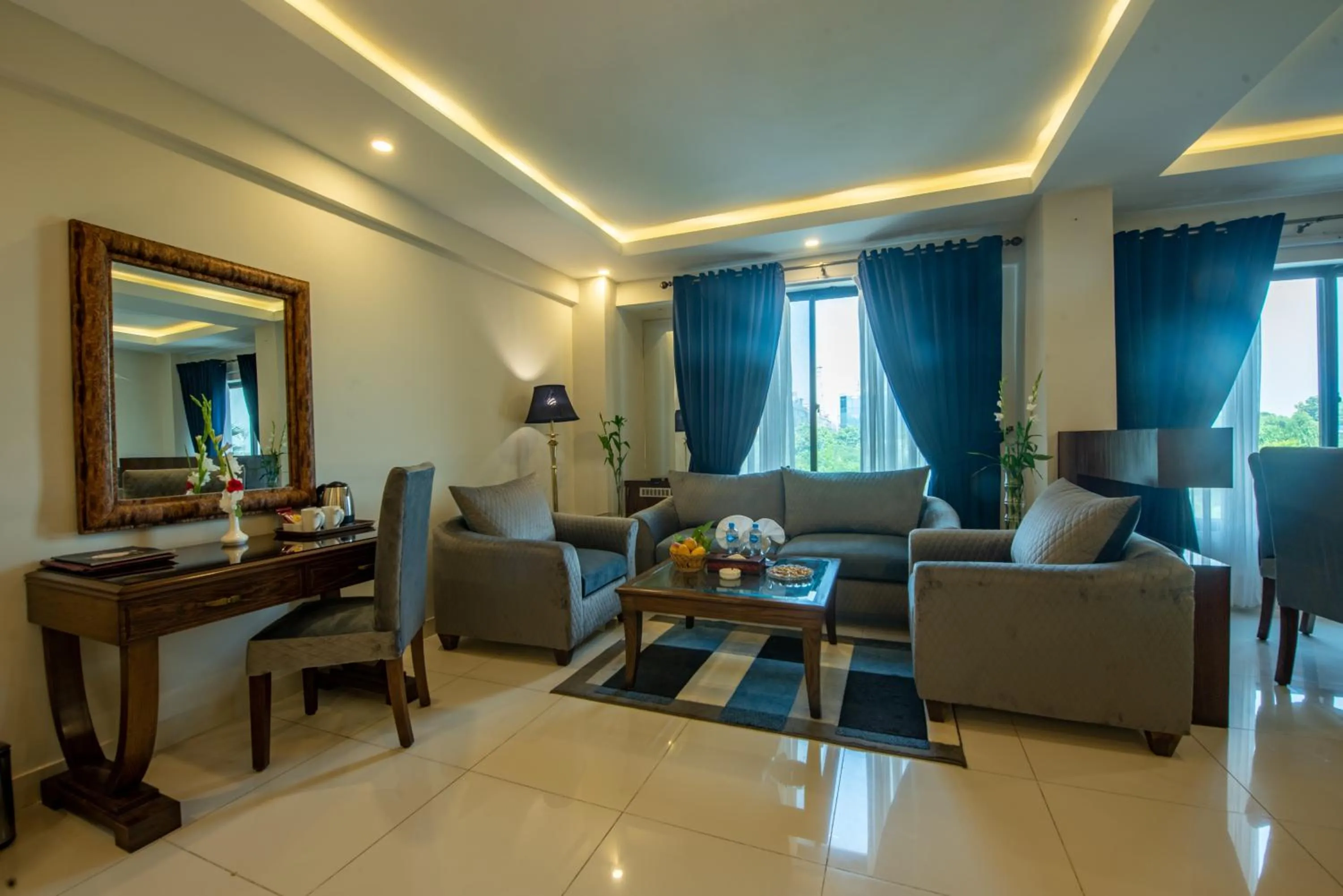 Living room in Envoy Continental Hotel, Blue Area, Islamabad