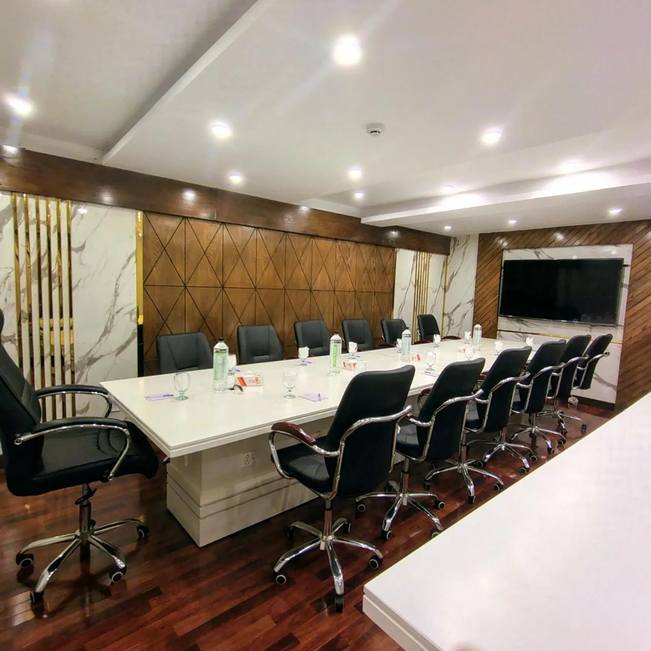 Meeting/conference room in Envoy Continental Hotel, Blue Area, Islamabad