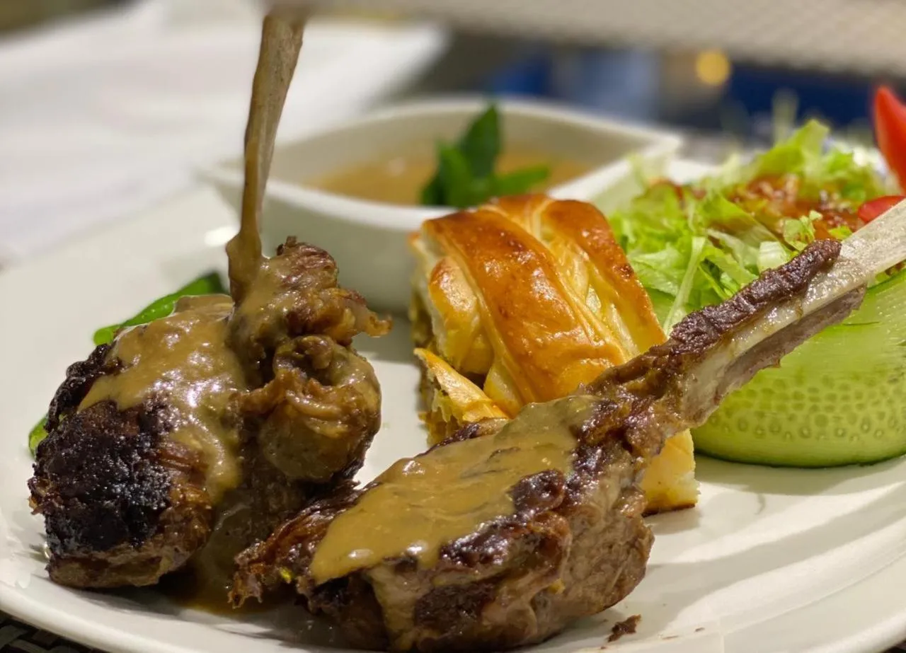 Food in Envoy Continental Hotel, Blue Area, Islamabad