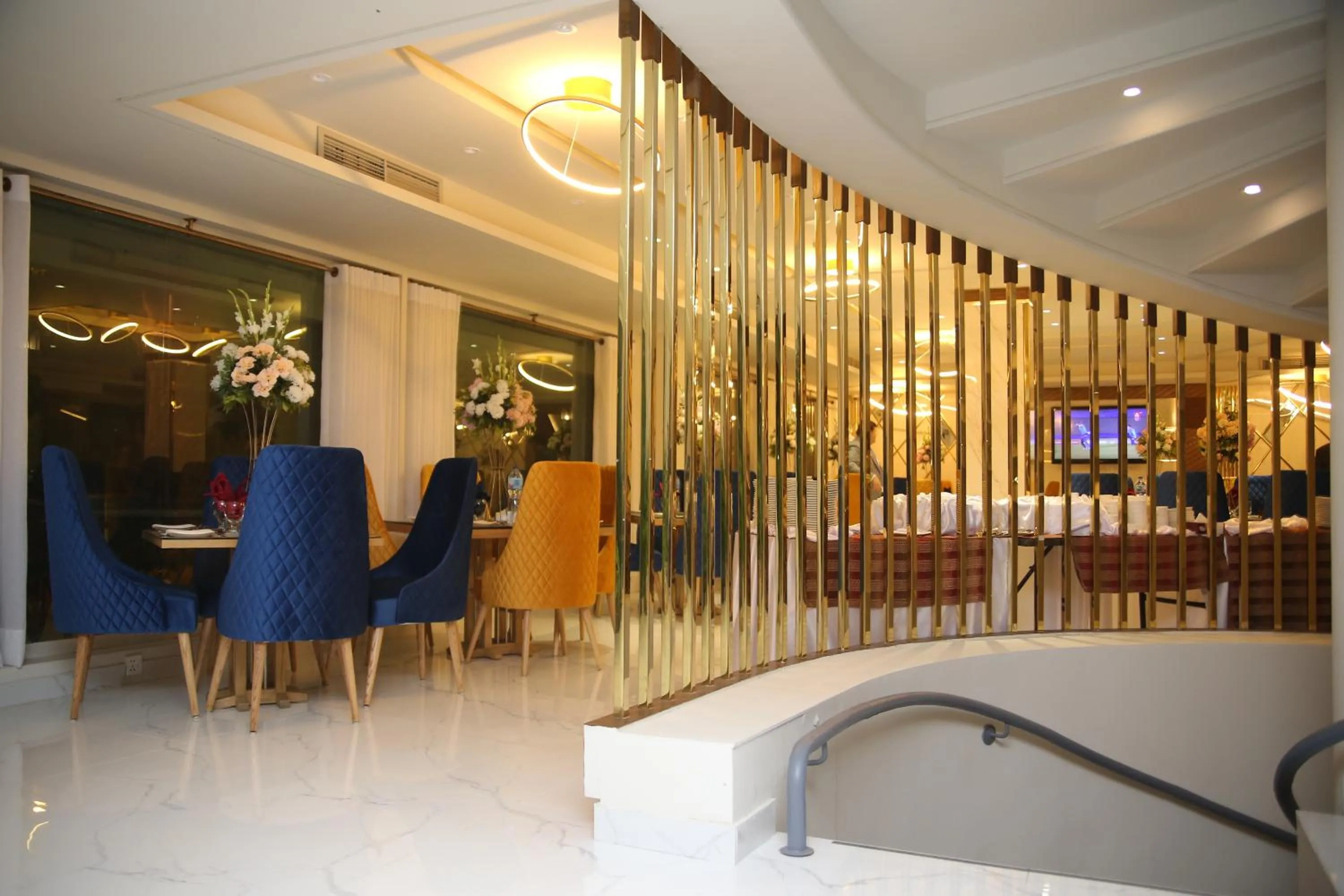Restaurant/places to eat in Envoy Continental Hotel, Blue Area, Islamabad