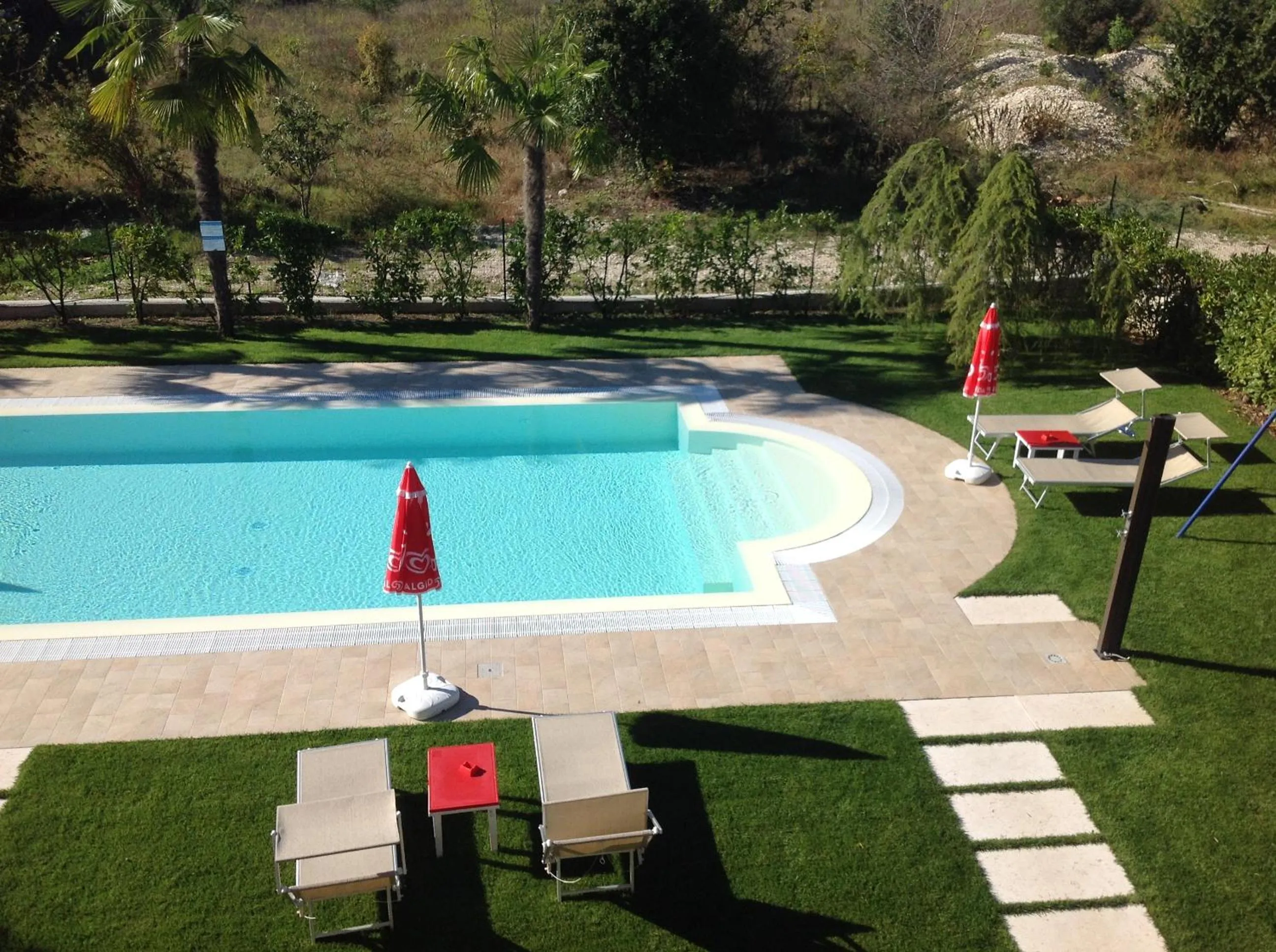 Swimming pool in G&G Bed&Breakfast and apartments