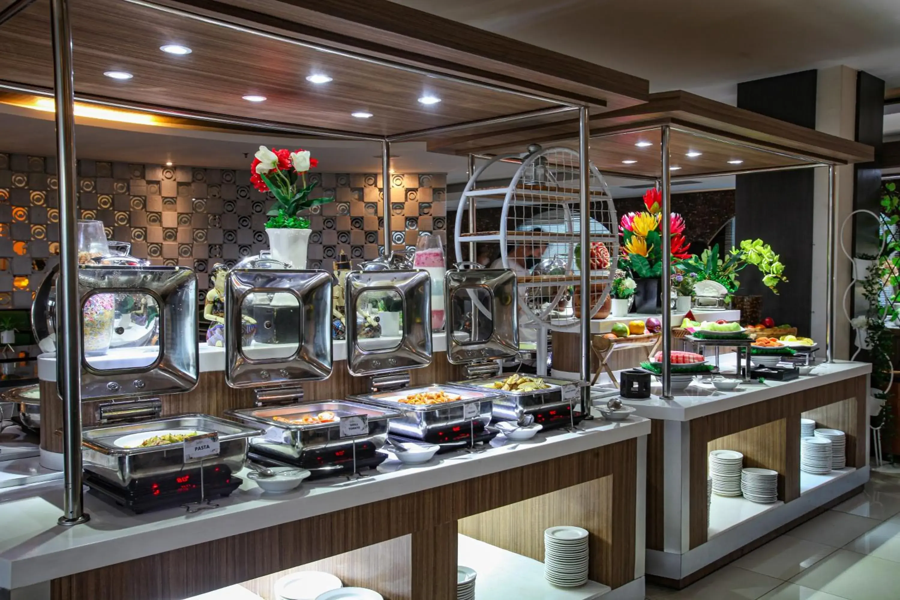 Restaurant/places to eat in The Royale Krakatau Restaurant/places to eat in The Royale Krakatau