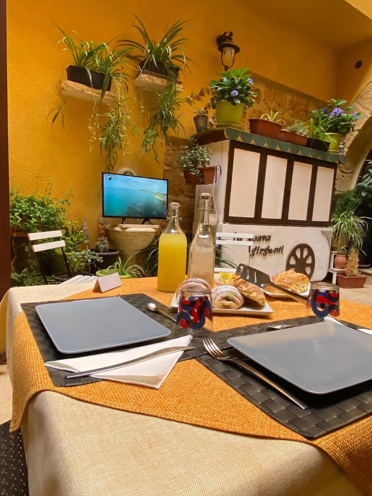 Breakfast in La Nuova Girgenti