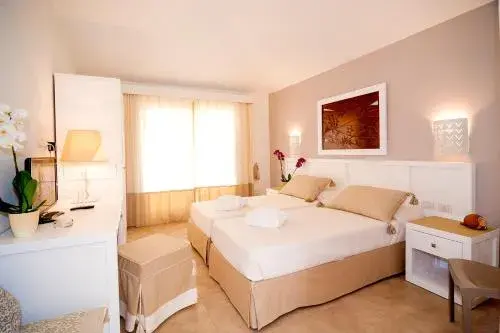 Deluxe Double or Twin Room in Stella Marina Budoni Deluxe Double or Twin Room in Stella Marina Budoni