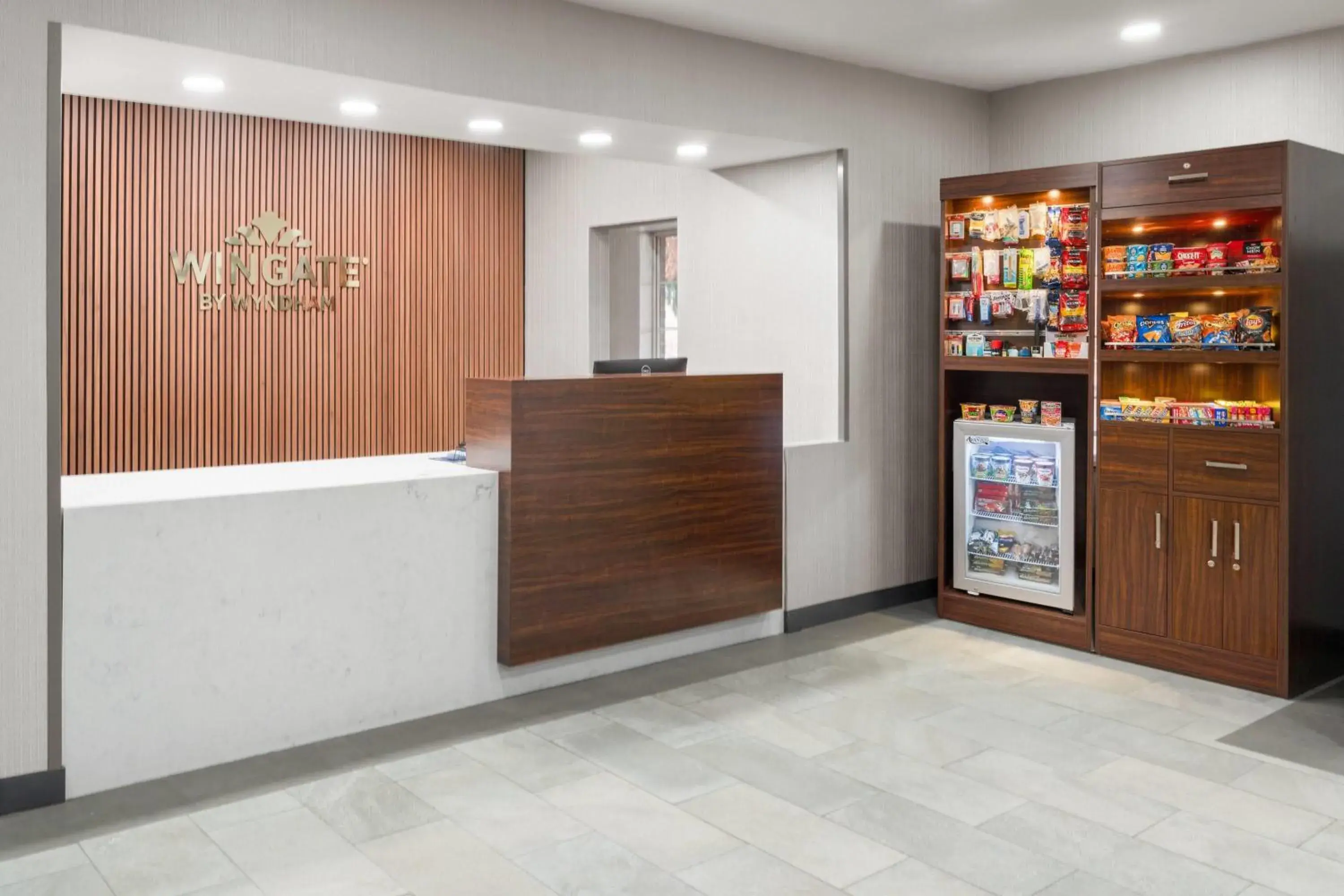 Lobby or reception in Wingate By Wyndham Mansfield Ontario Lobby or reception in Wingate By Wyndham Mansfield Ontario