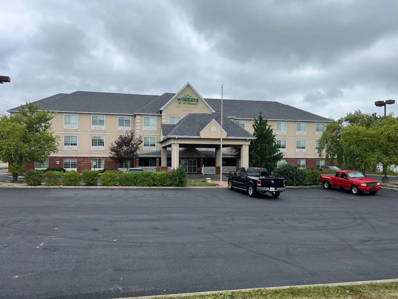 Property building in Wingate By Wyndham Mansfield Ontario