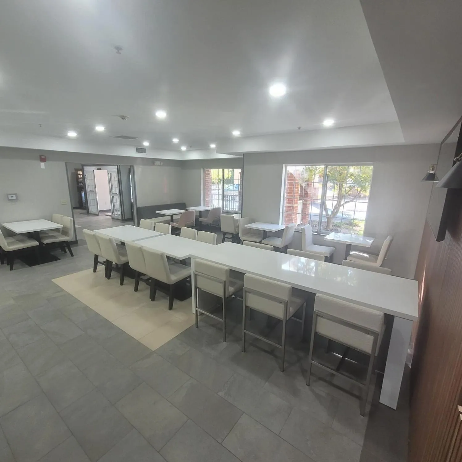 Breakfast in Wingate By Wyndham Mansfield Ontario