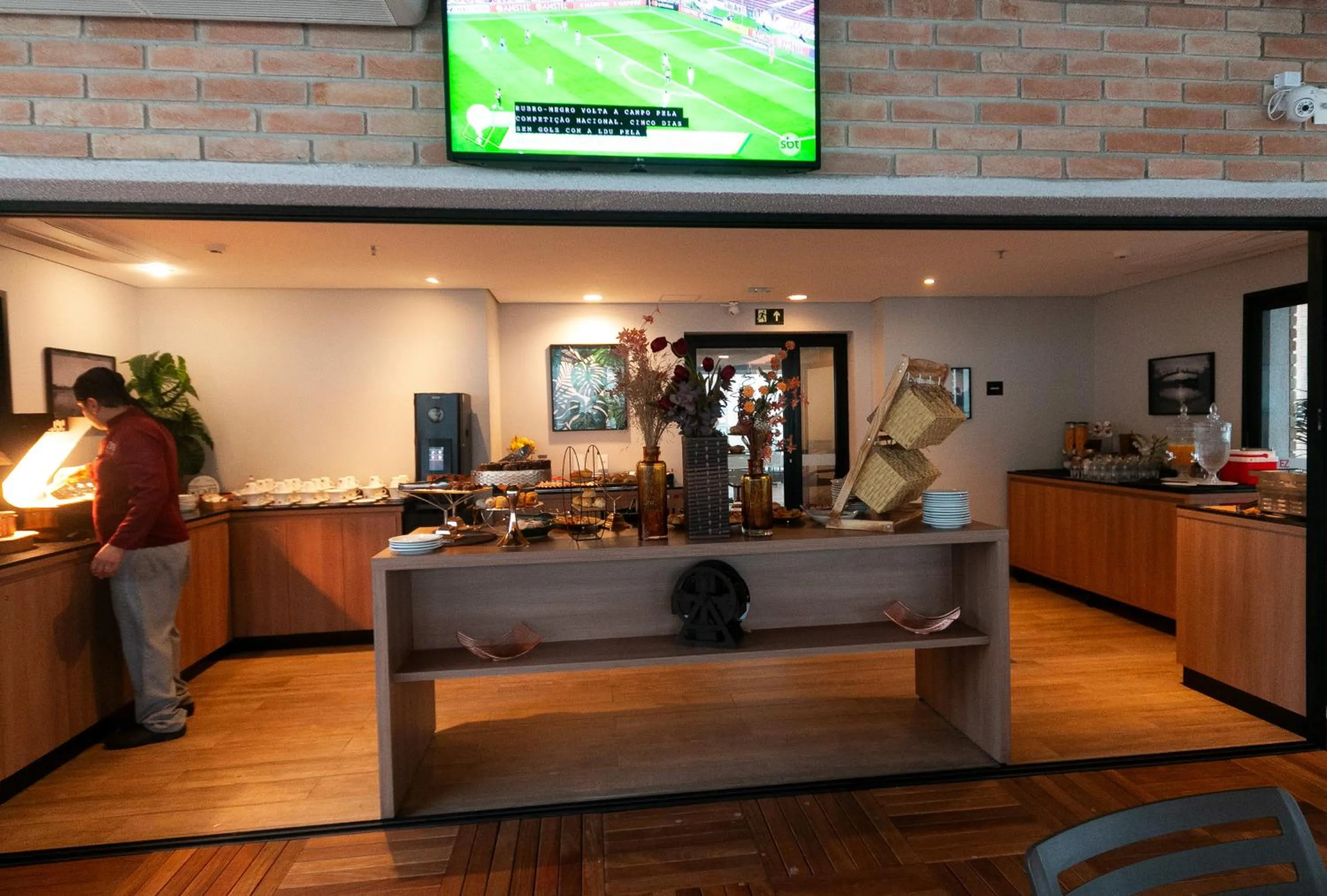 Breakfast in EZ Moema Hotel