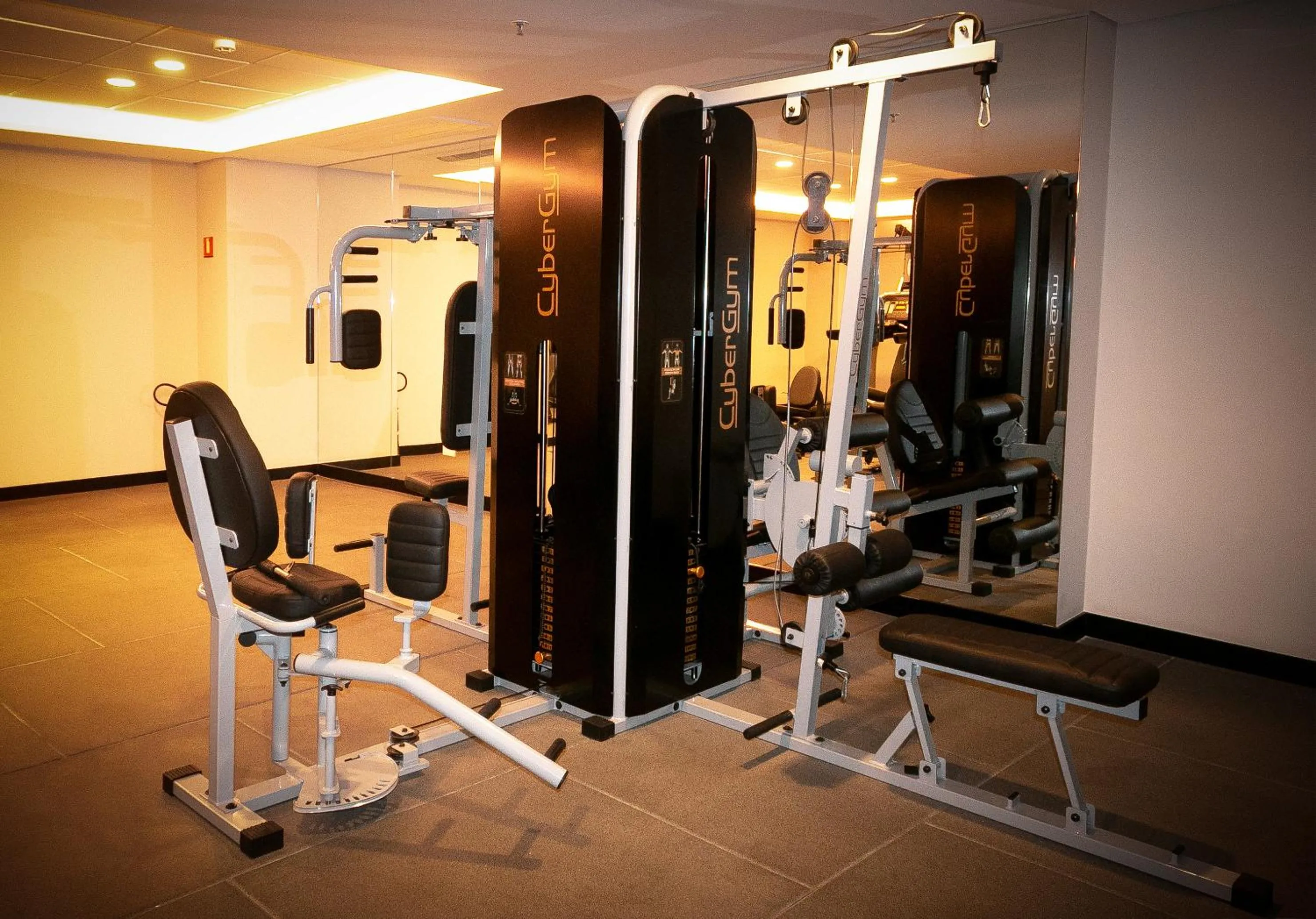 Fitness centre/facilities in EZ Moema Hotel