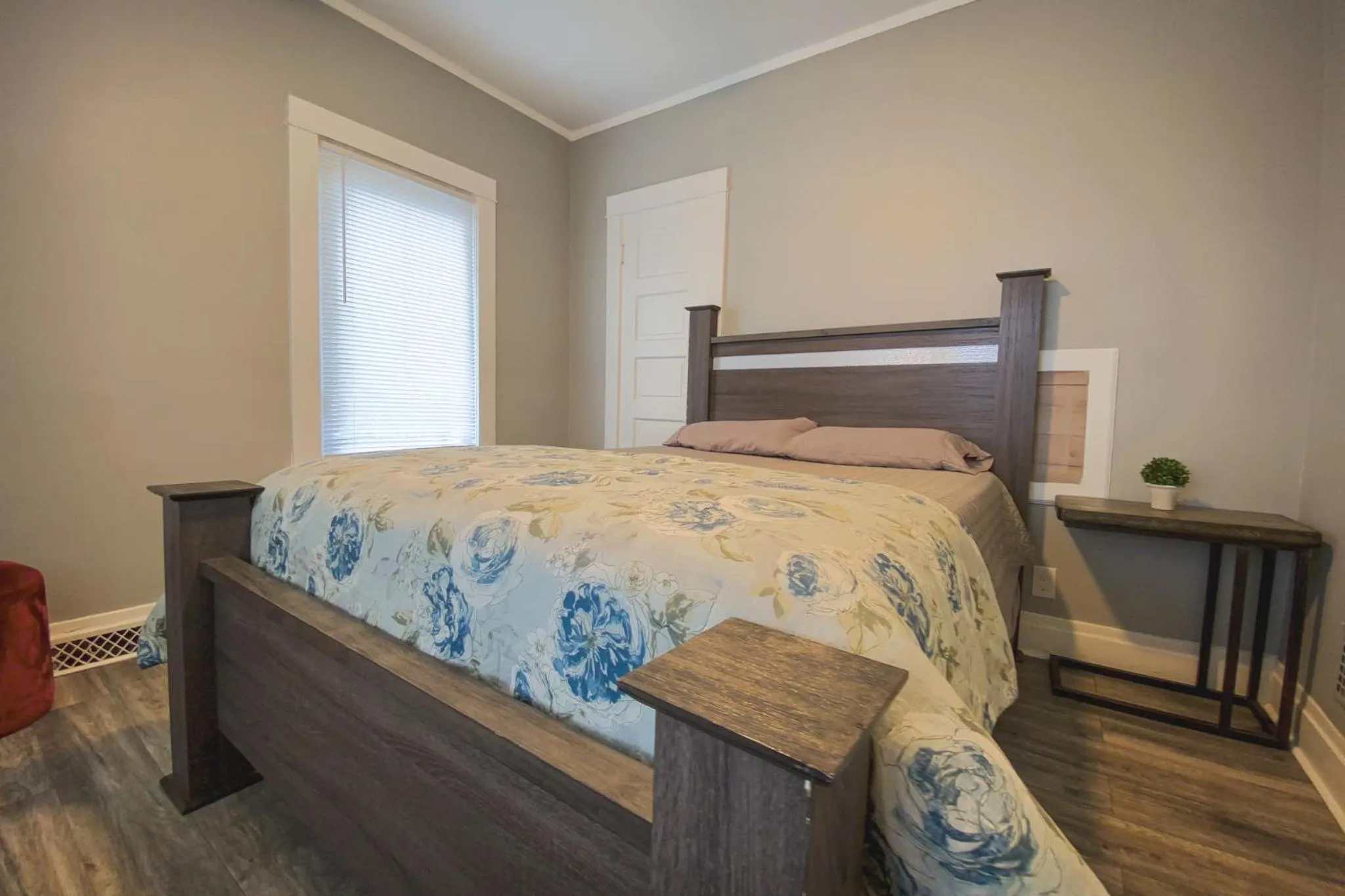 Quaint 3BR 1 Bath near Niagara Falls