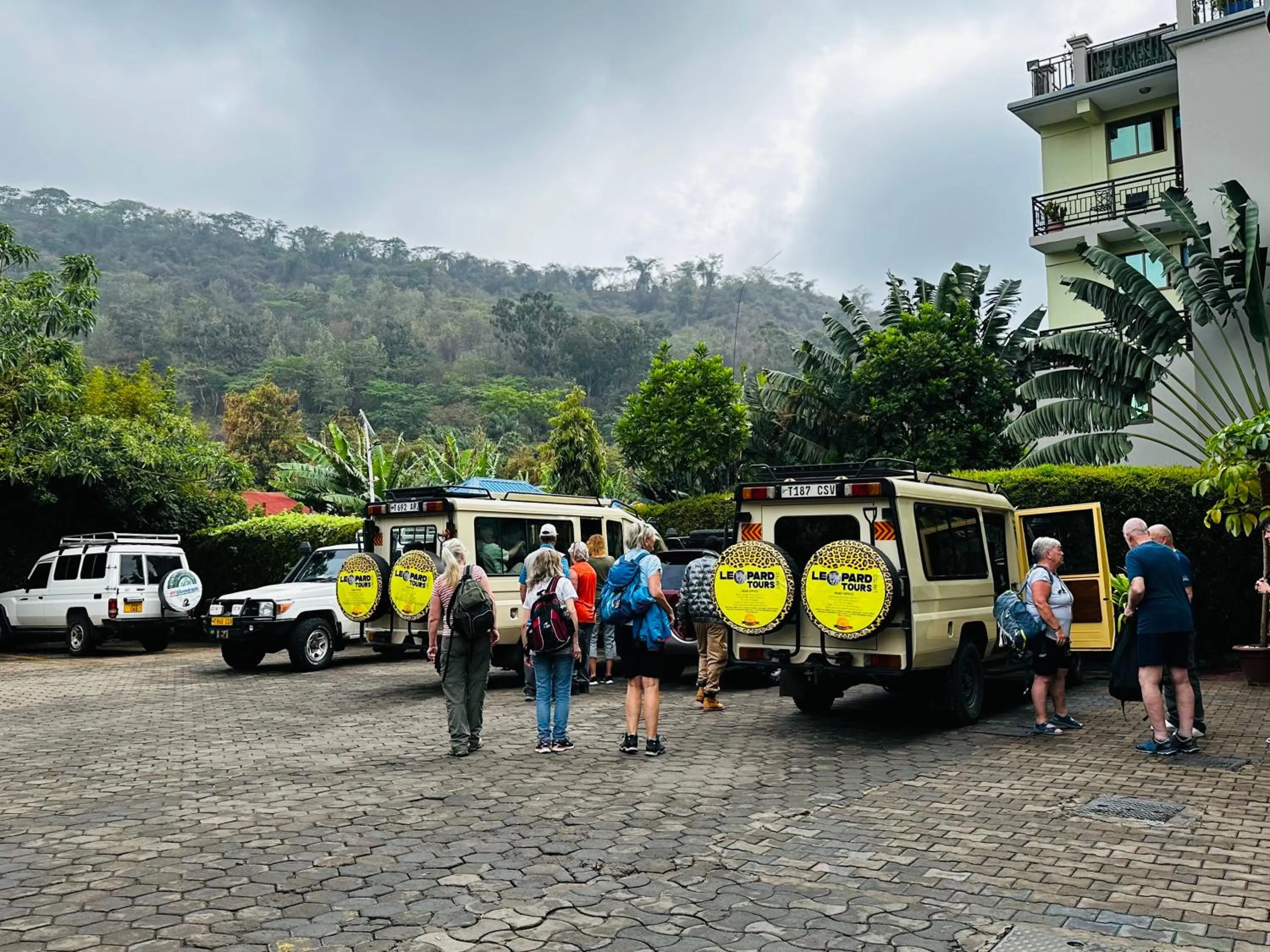 People in Green Mountain Hotel