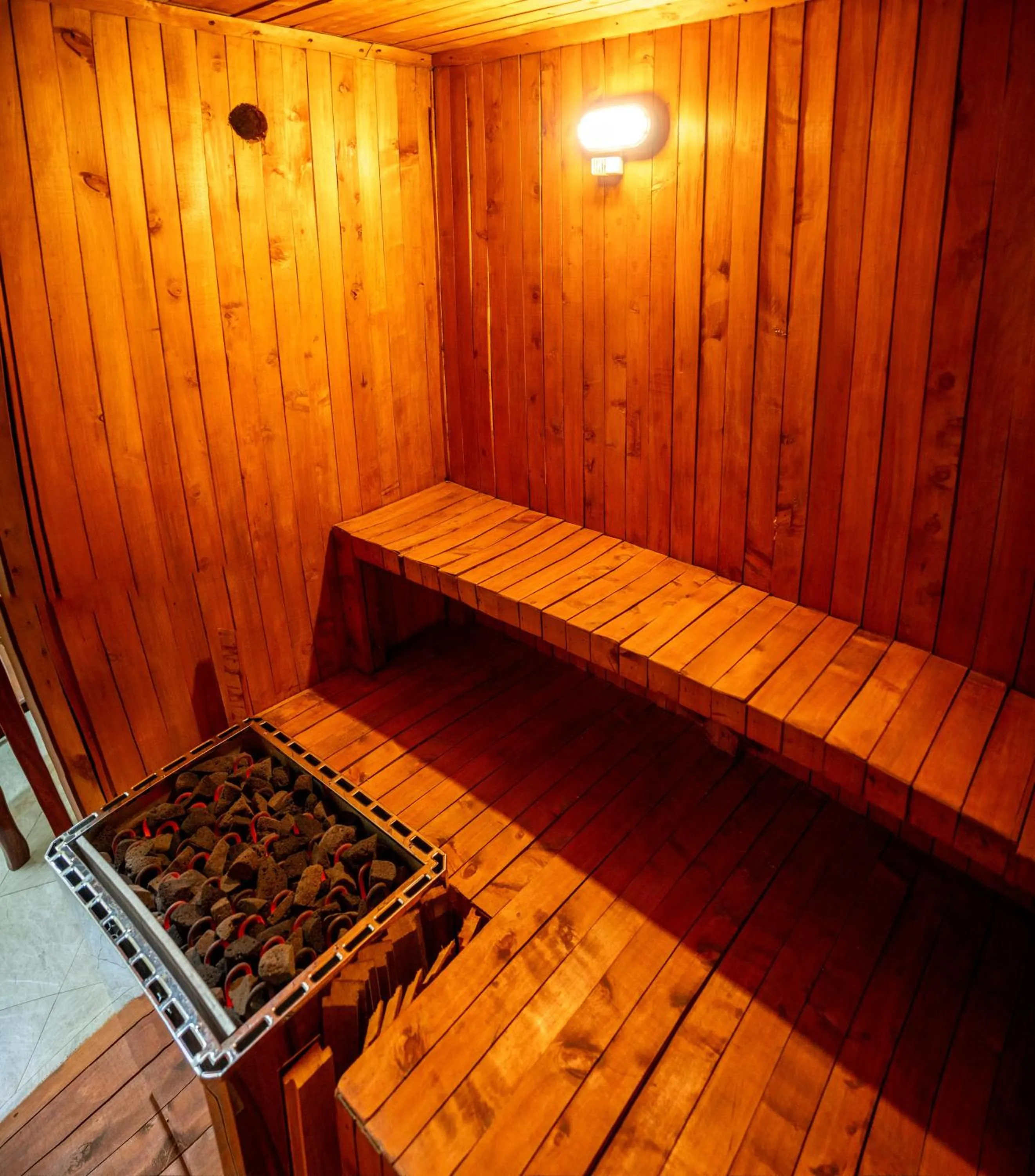 Sauna in Green Mountain Hotel