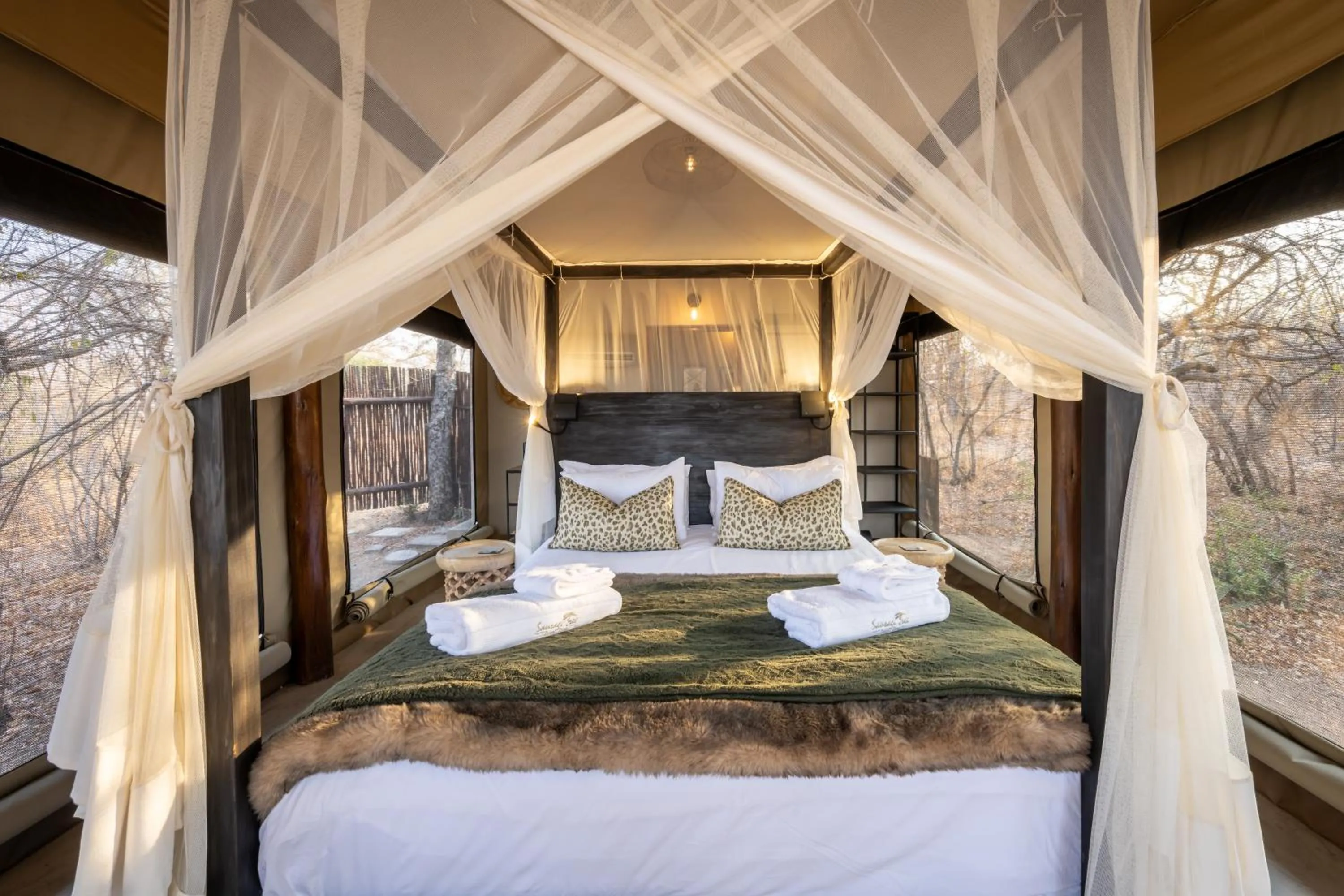 Bed in Sausage Tree Safari Camp