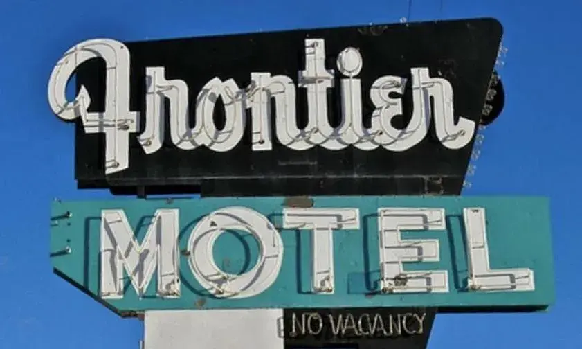 Frontier Motel Frontier Motel
